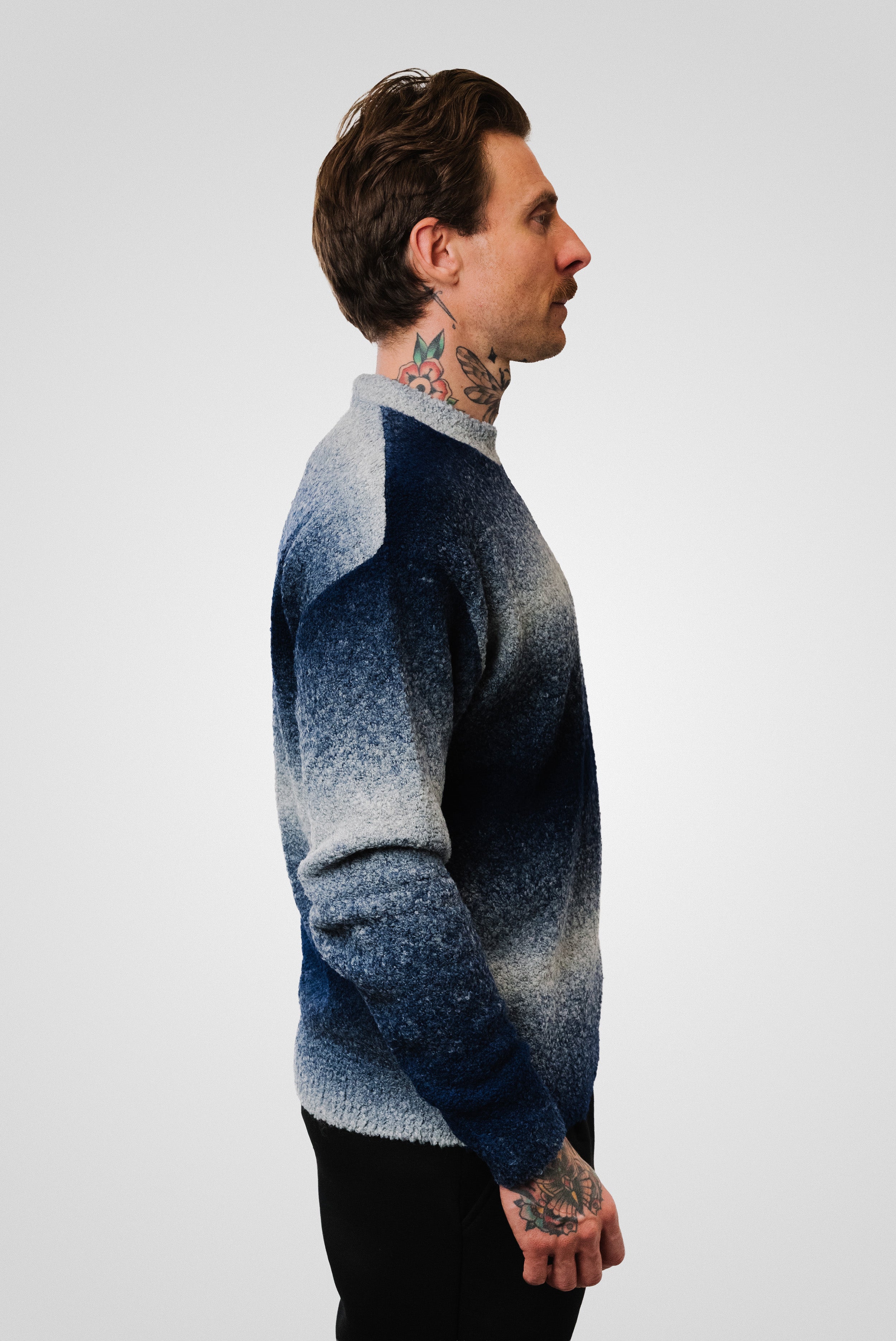 TIE DYE SWEATER BLUE - TheDoubleE