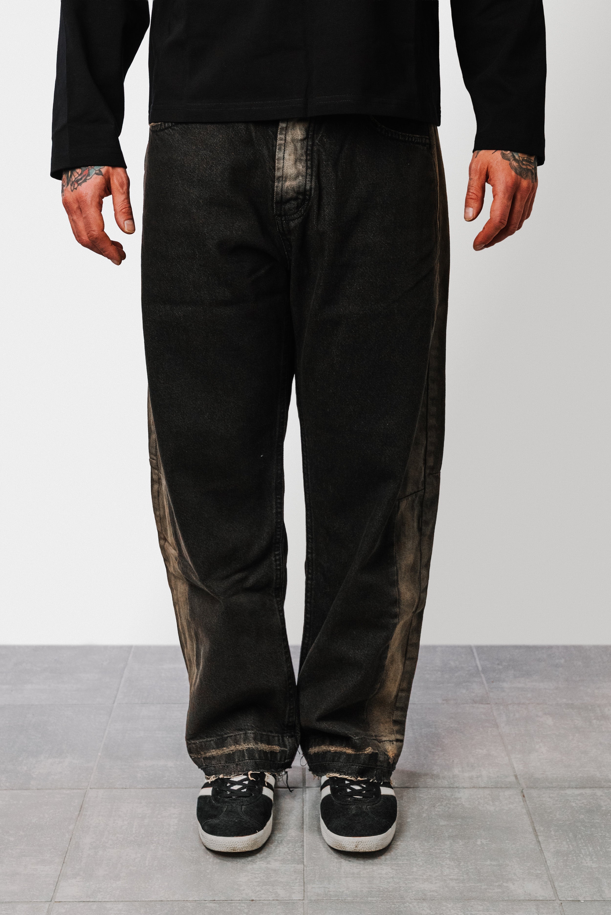 WASHED BLACK BAGGY JEANS - Replacement Brand