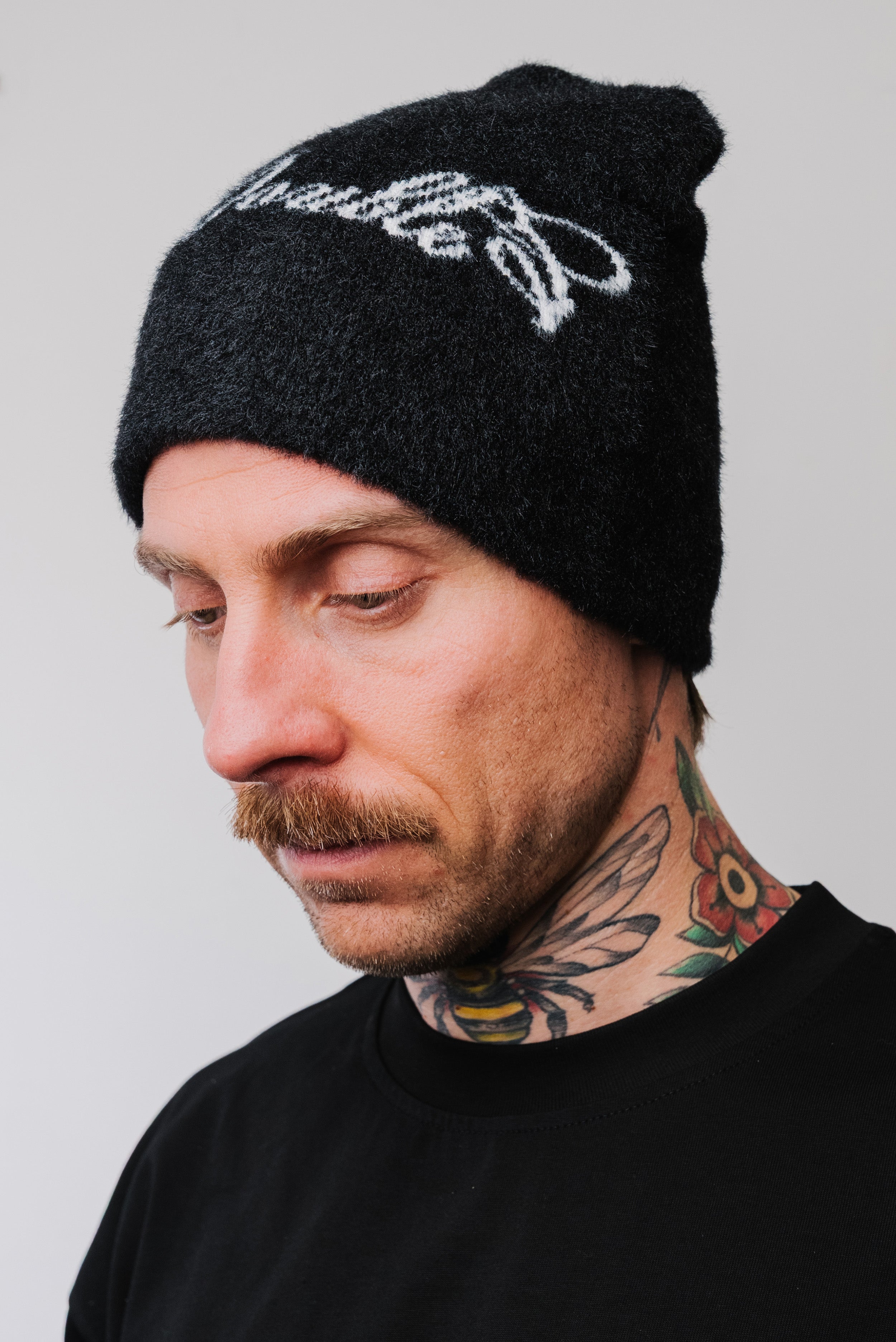MOHAIR BEANIE LOGO BLACK - TheDoubleE