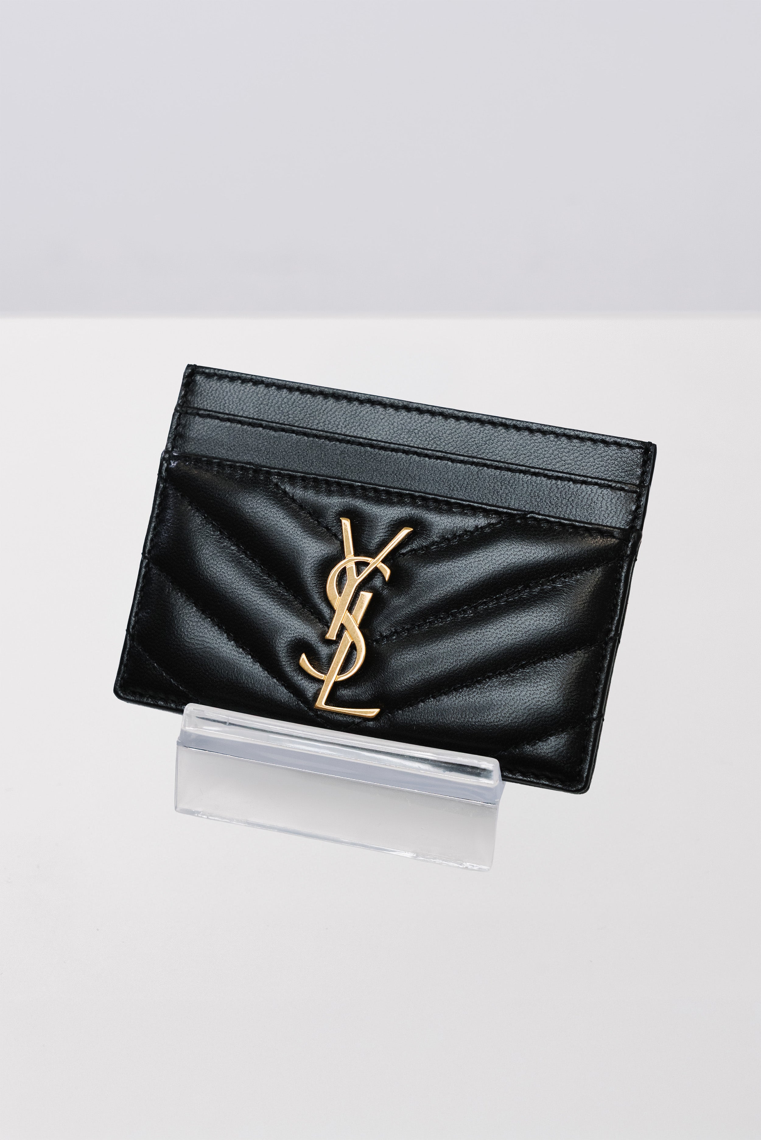 PORTA CARTE CASSANDRE MATELASSÉ IN PELLE DI AGNELLO BLACK - Yves Saint Laurent