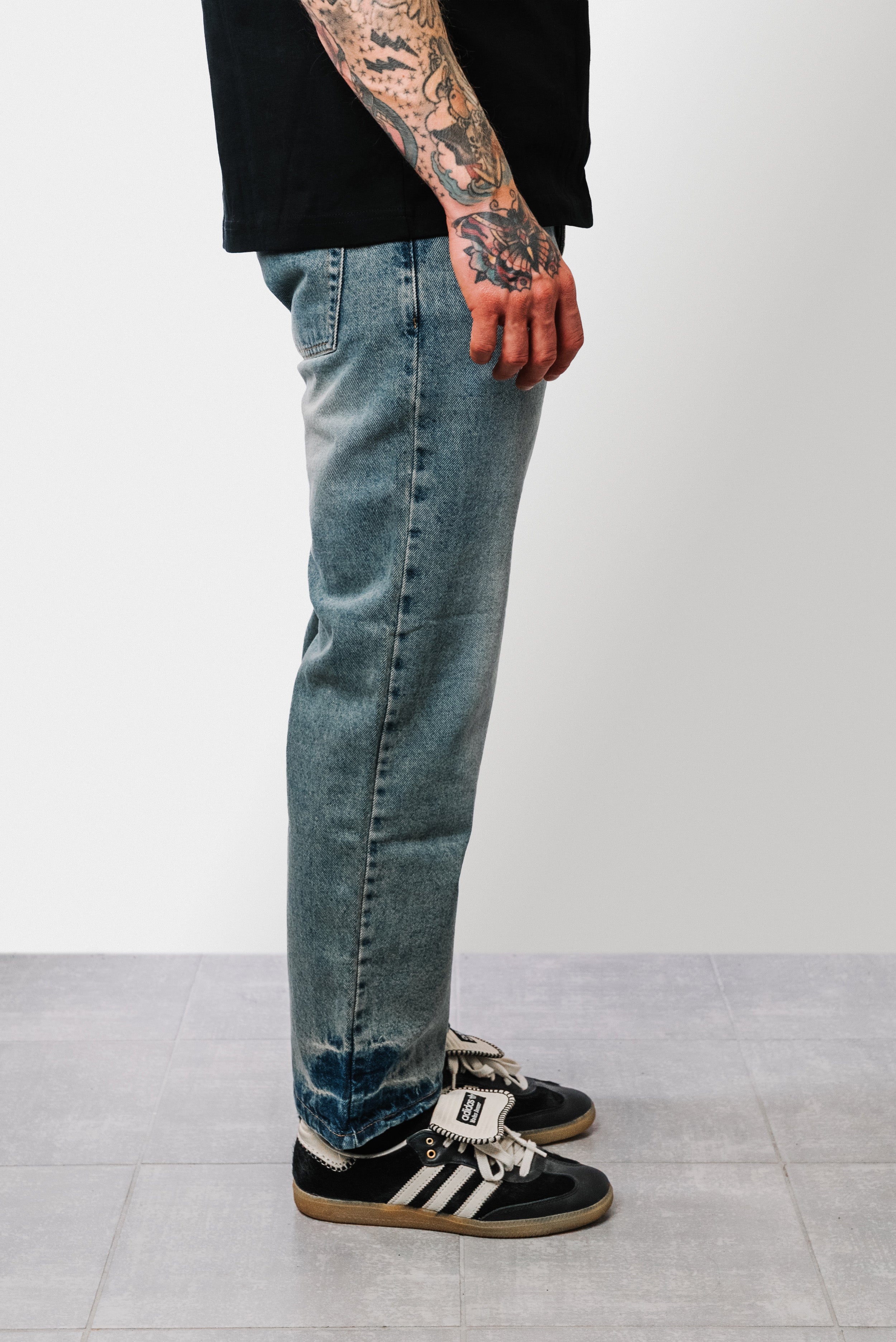DREAMER SLAVED DENIM JEANS  - Shoebuya Brand