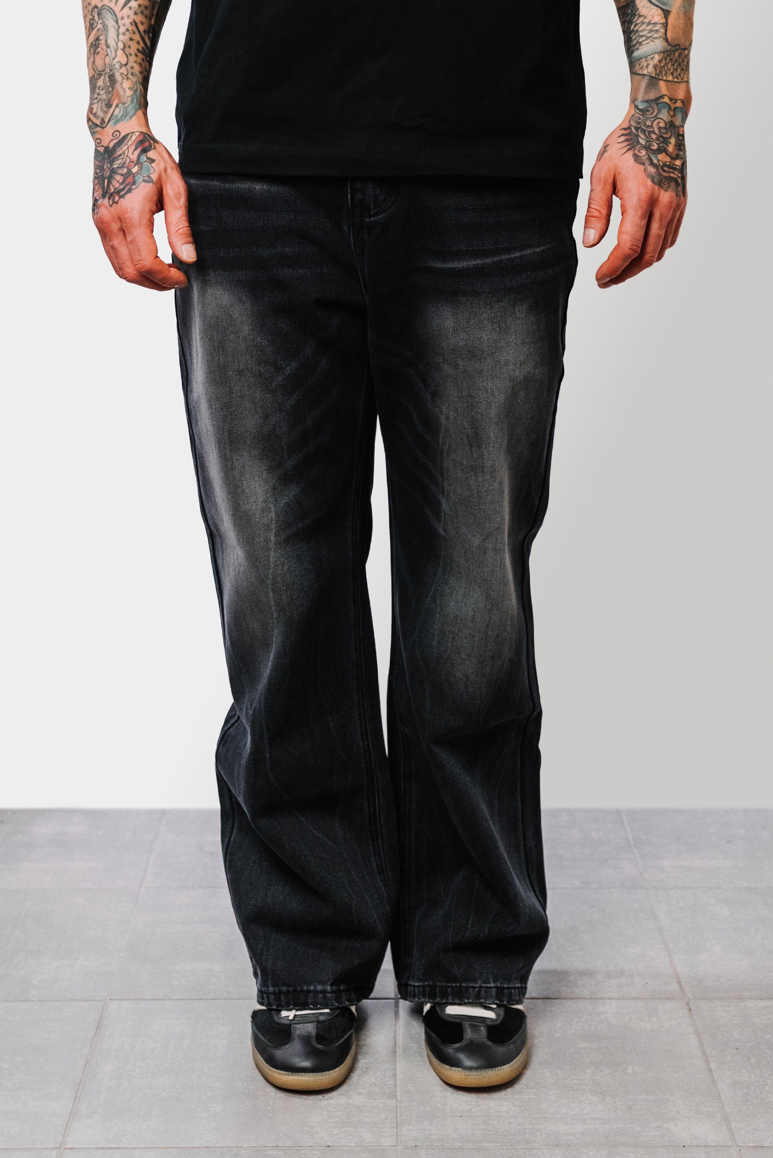 CLASSIC BLACK DENIM - Shoebuya Design