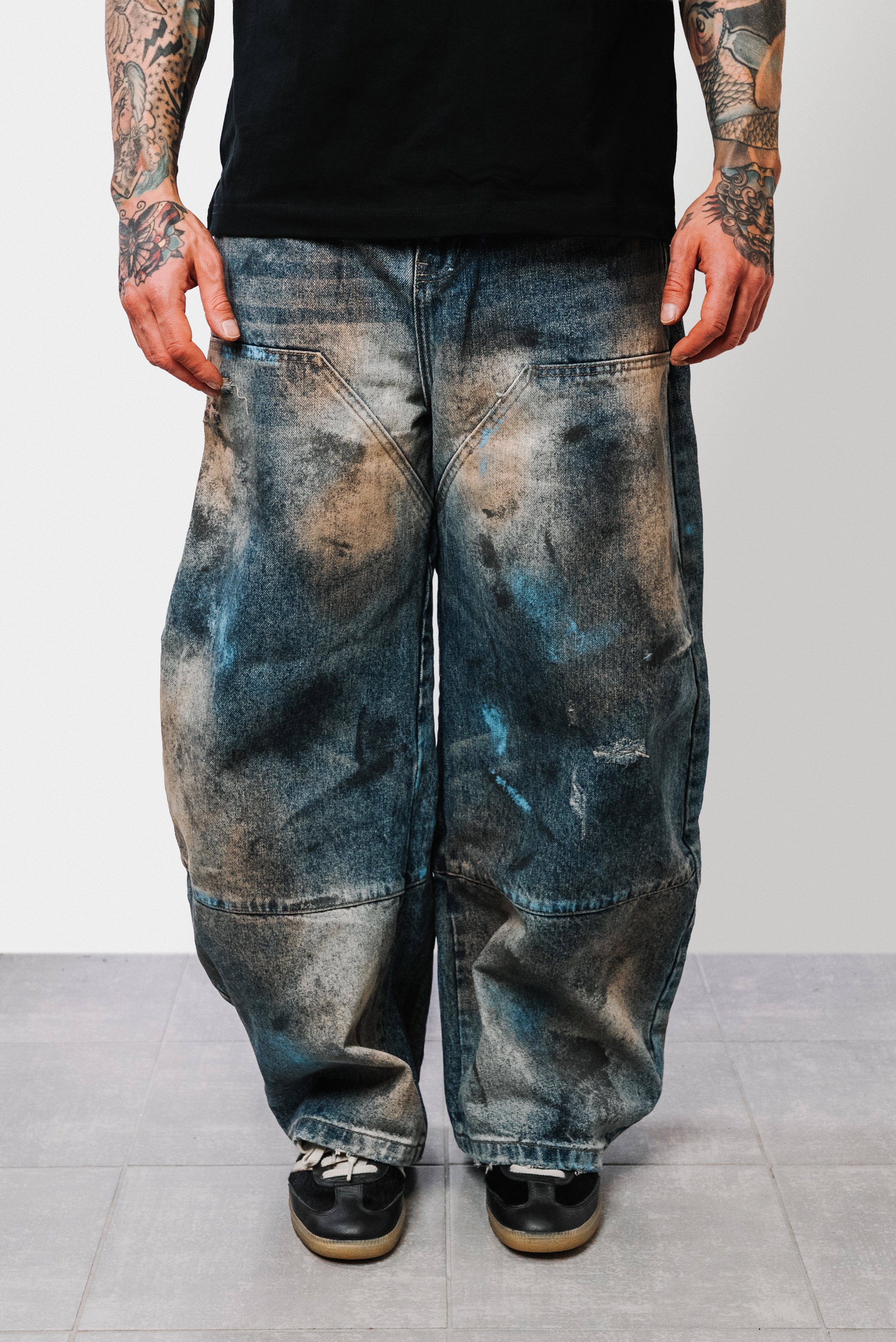WASHED-OUT & PAINT BALOON DENIM  - Shoebuya Design