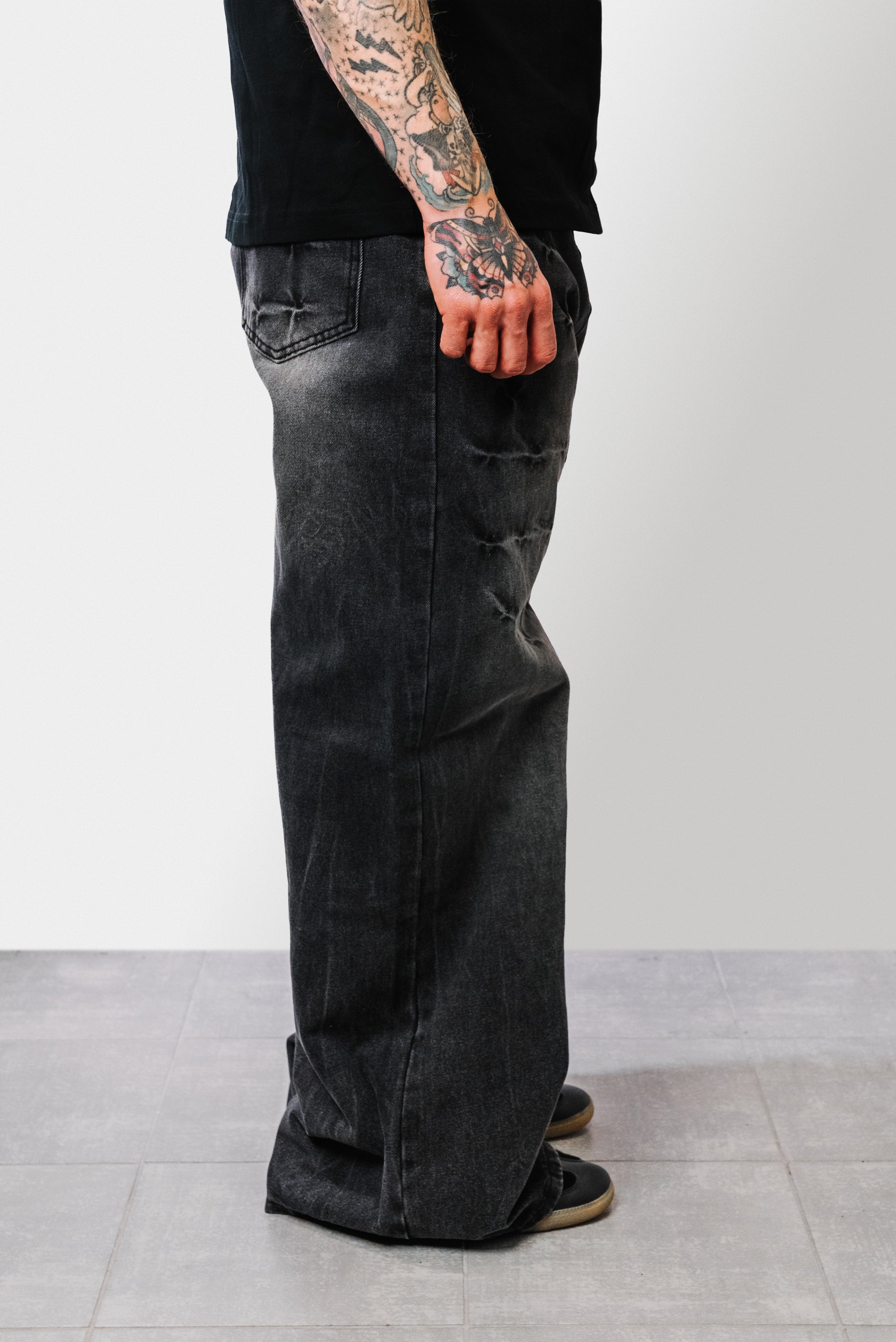 FADED STREAKS BLACK DENIM - Shoebuya Design