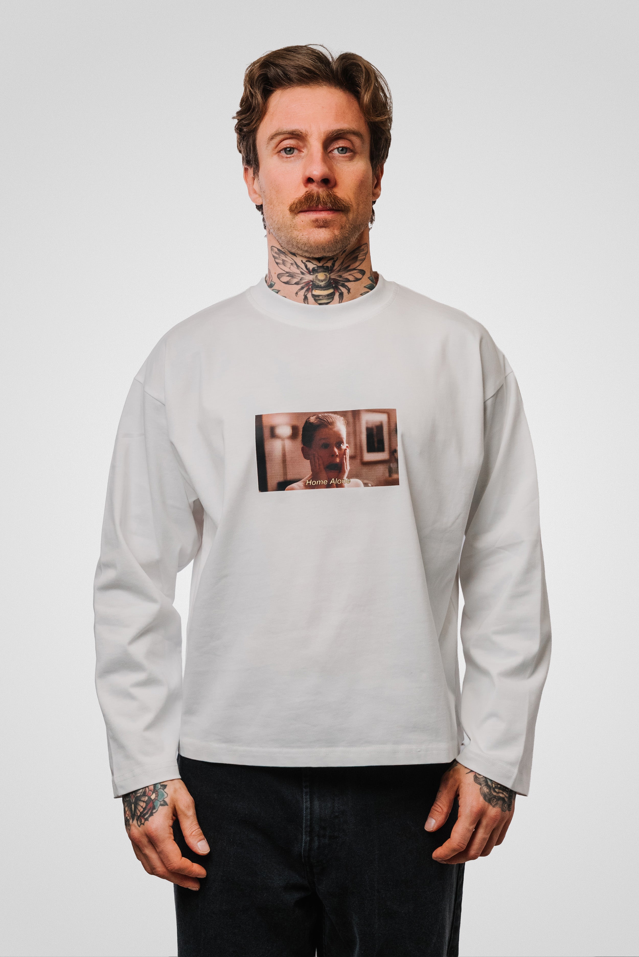 HOME ALONE BOXY LONGSLEEVE WHITE - TheDoubleE
