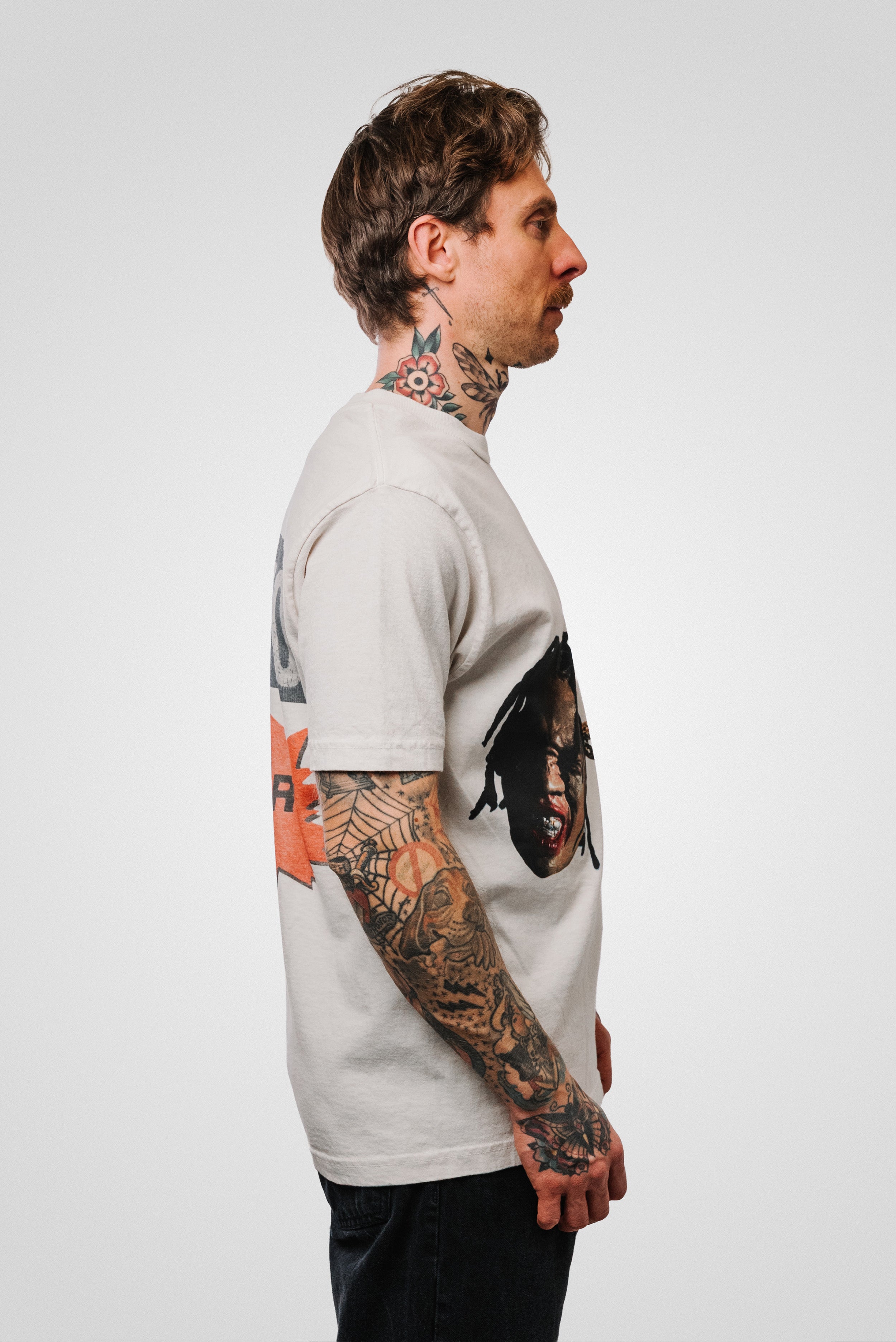 TRAVIS SCOTT RODEO 10 YEARS CHAIN TEE BEIGE