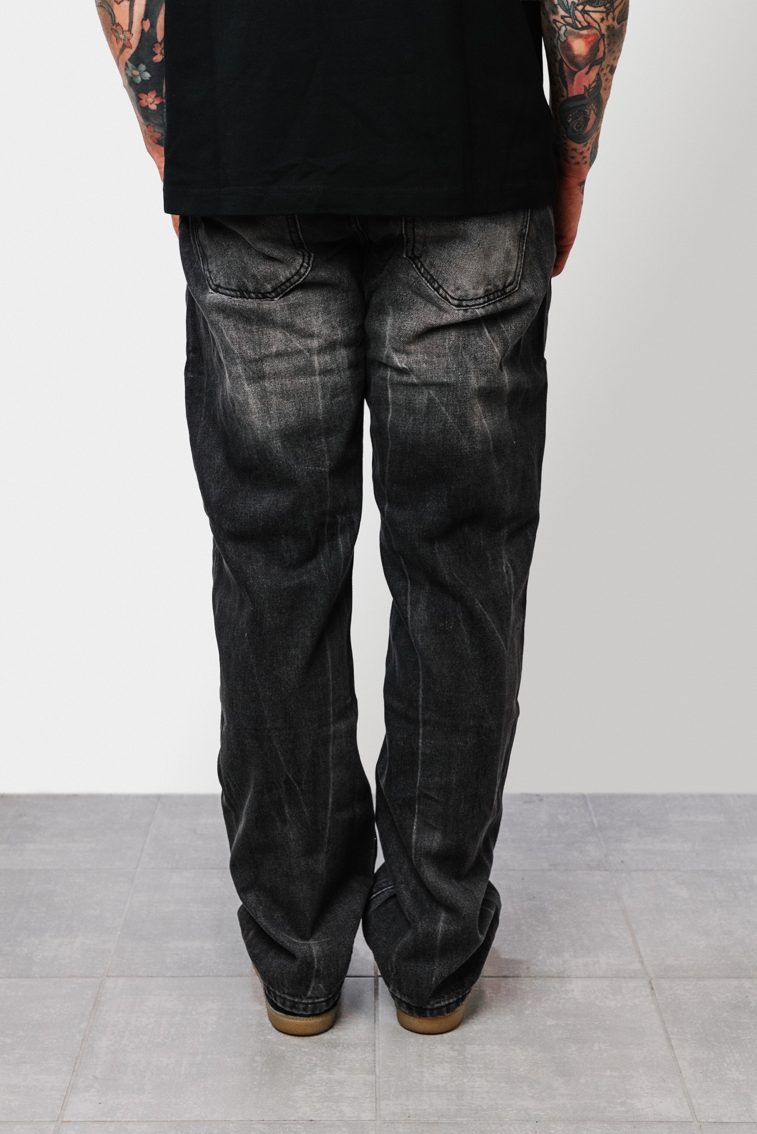 BLACK BASIC JEANS - Replacement Brand