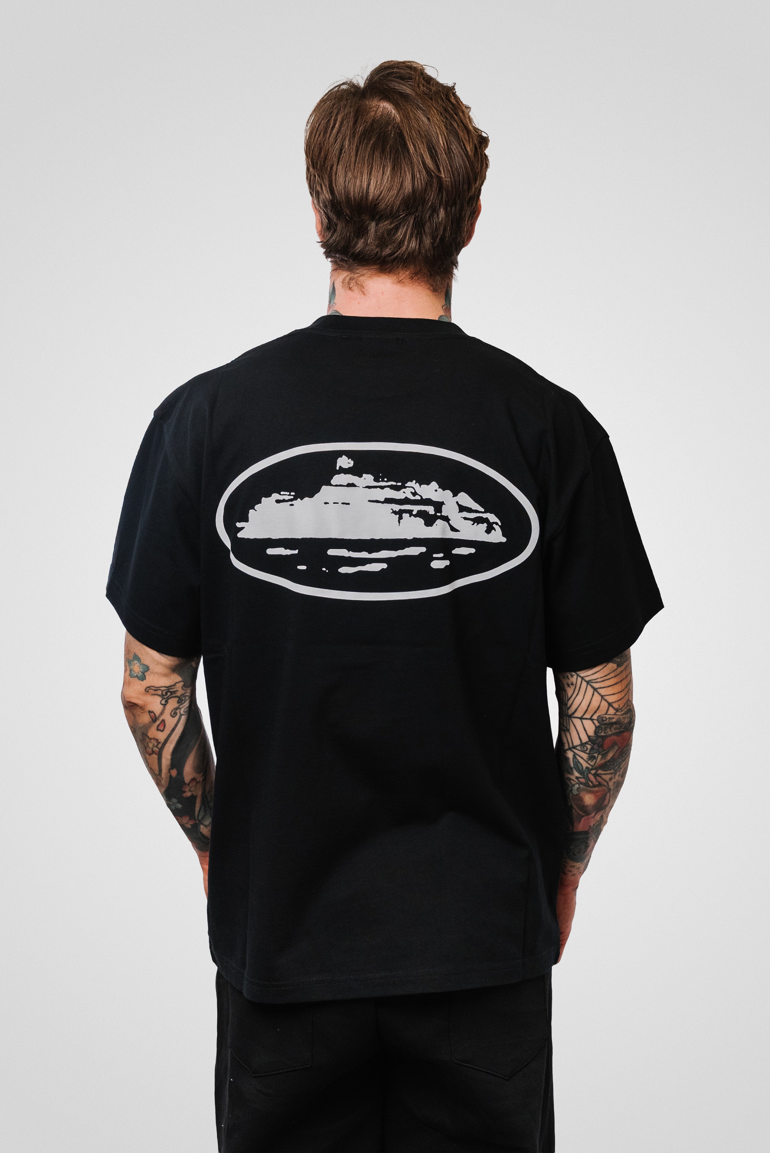 CORTEIZ ISLAND PRINT TEE BLACK