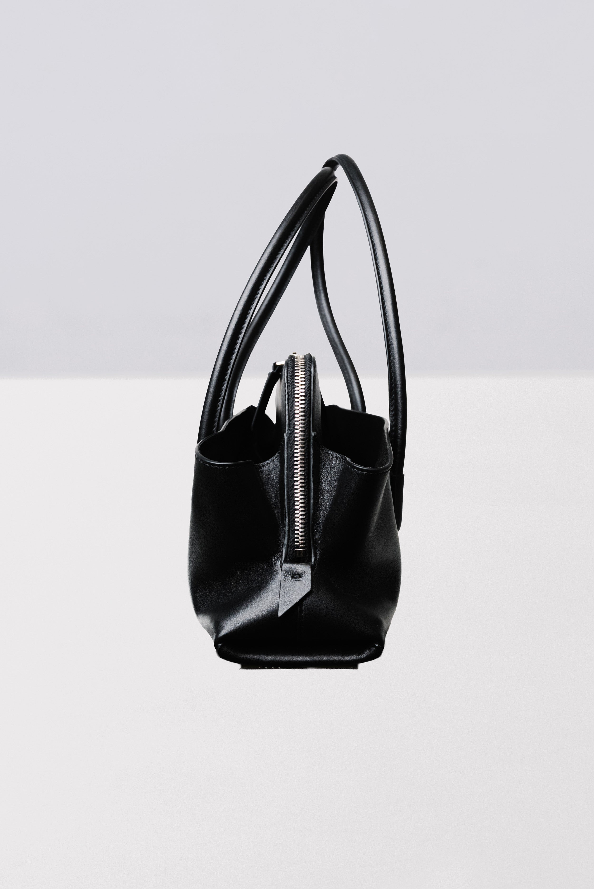 LA PASSEGGIATA SMALL BAG BLACK - The Attico
