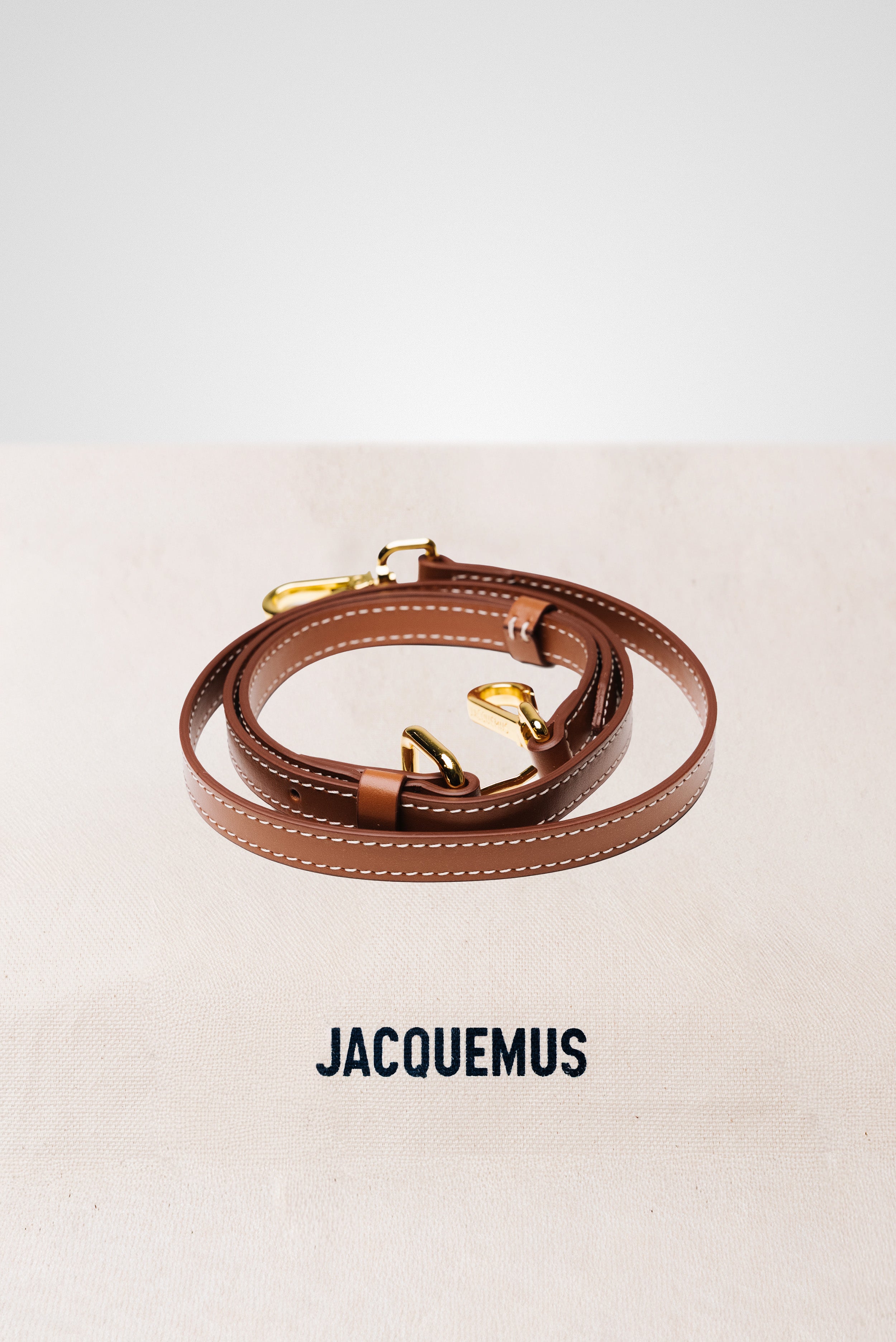 JACQUEMUS LE GRAND BAMBINO CROSSBODY FLAP BAG  LIGHT BROWN