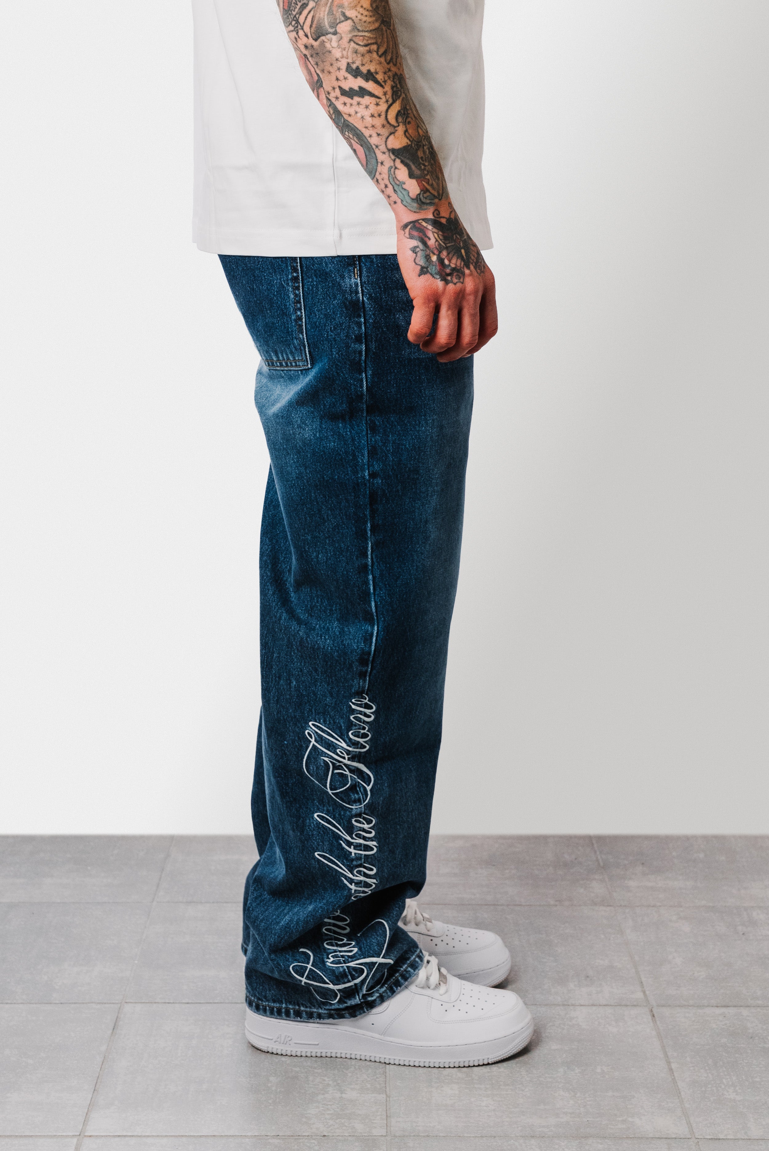 EMBROIDERED WOMEN JEANS DENIM  - TheDoubleE