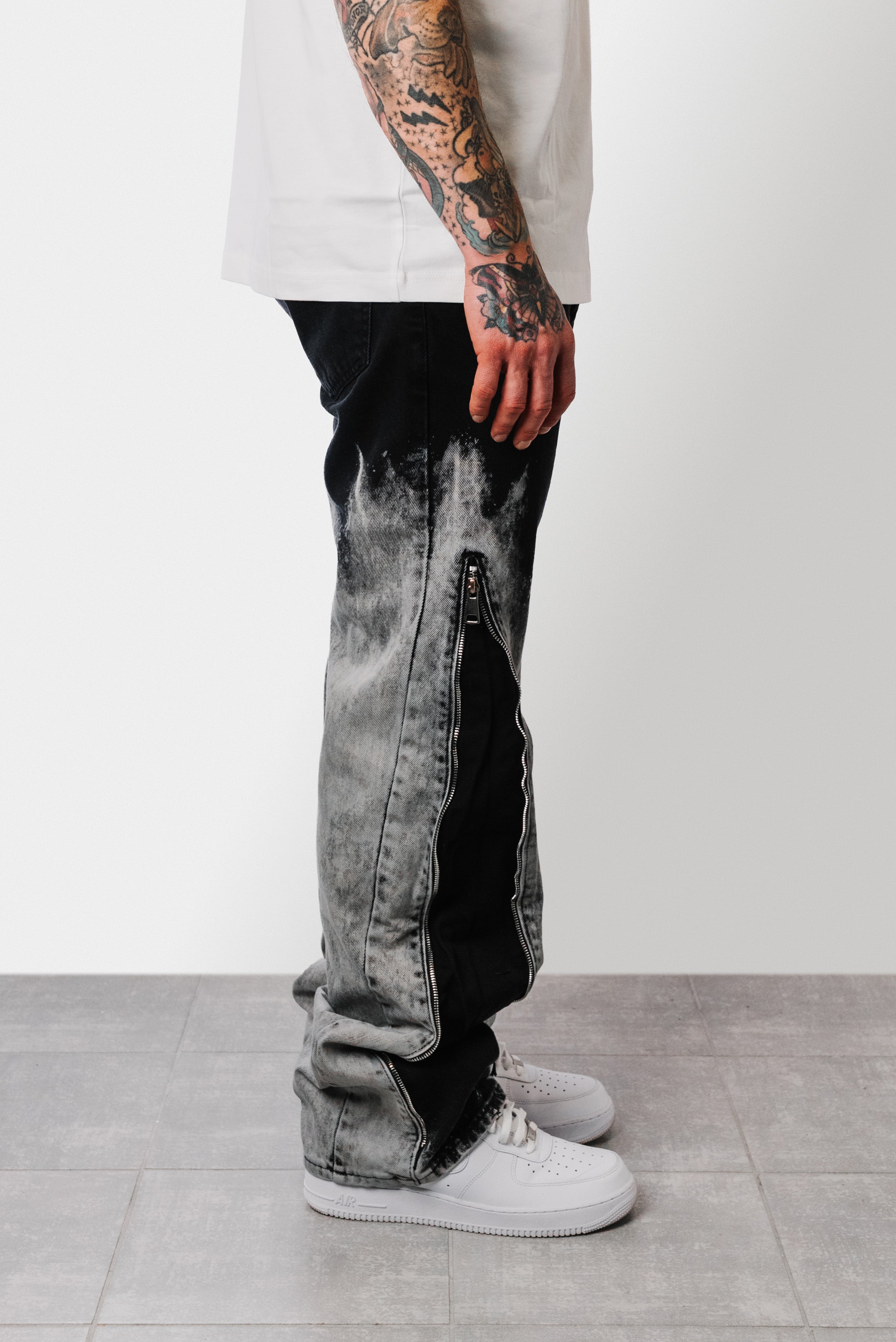 BLACK TO GREY SHADED ZIP DENIM JEANS  - Replacement Brand