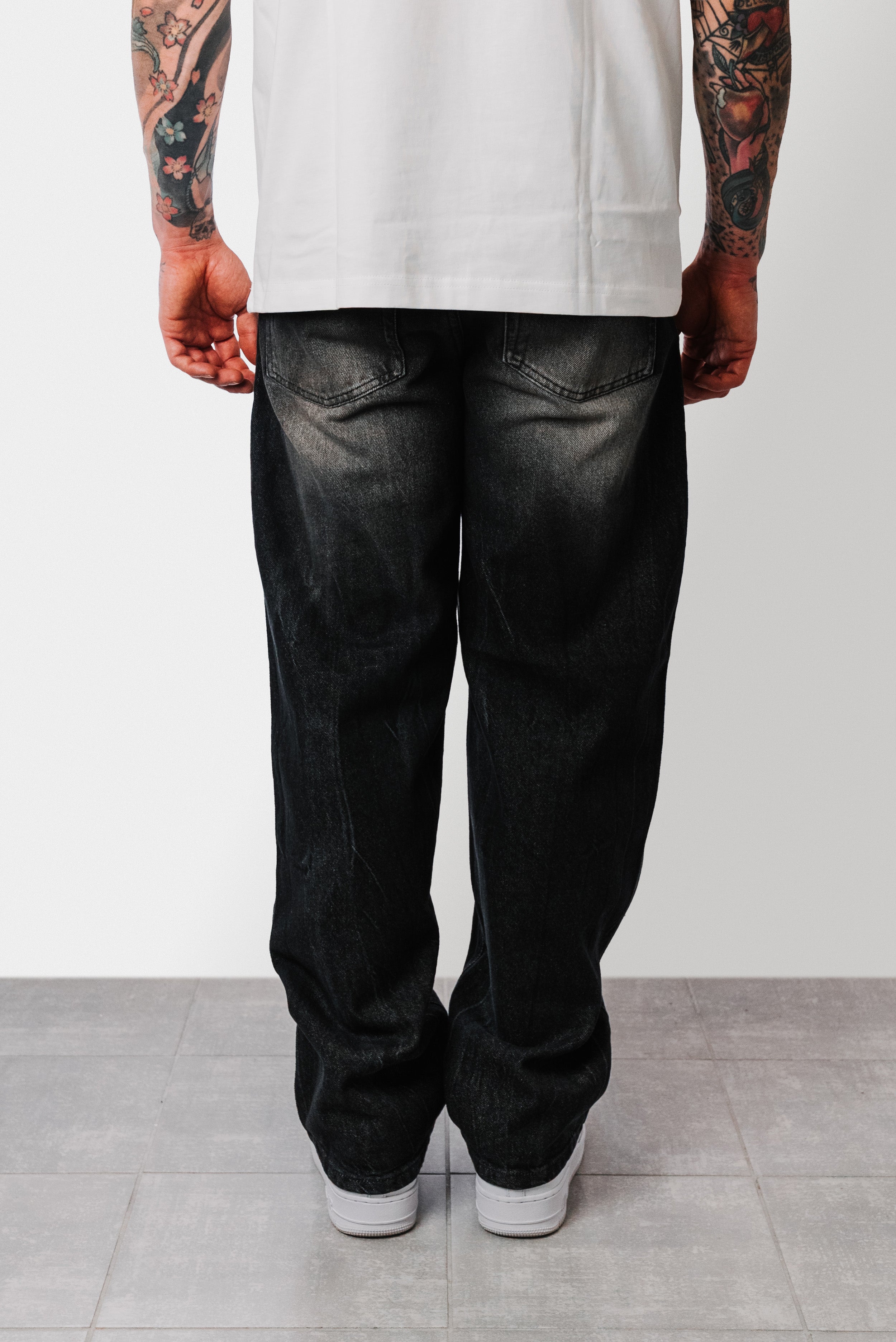 DUBAI SLAVED BLACK DENIM - Replacement Brand