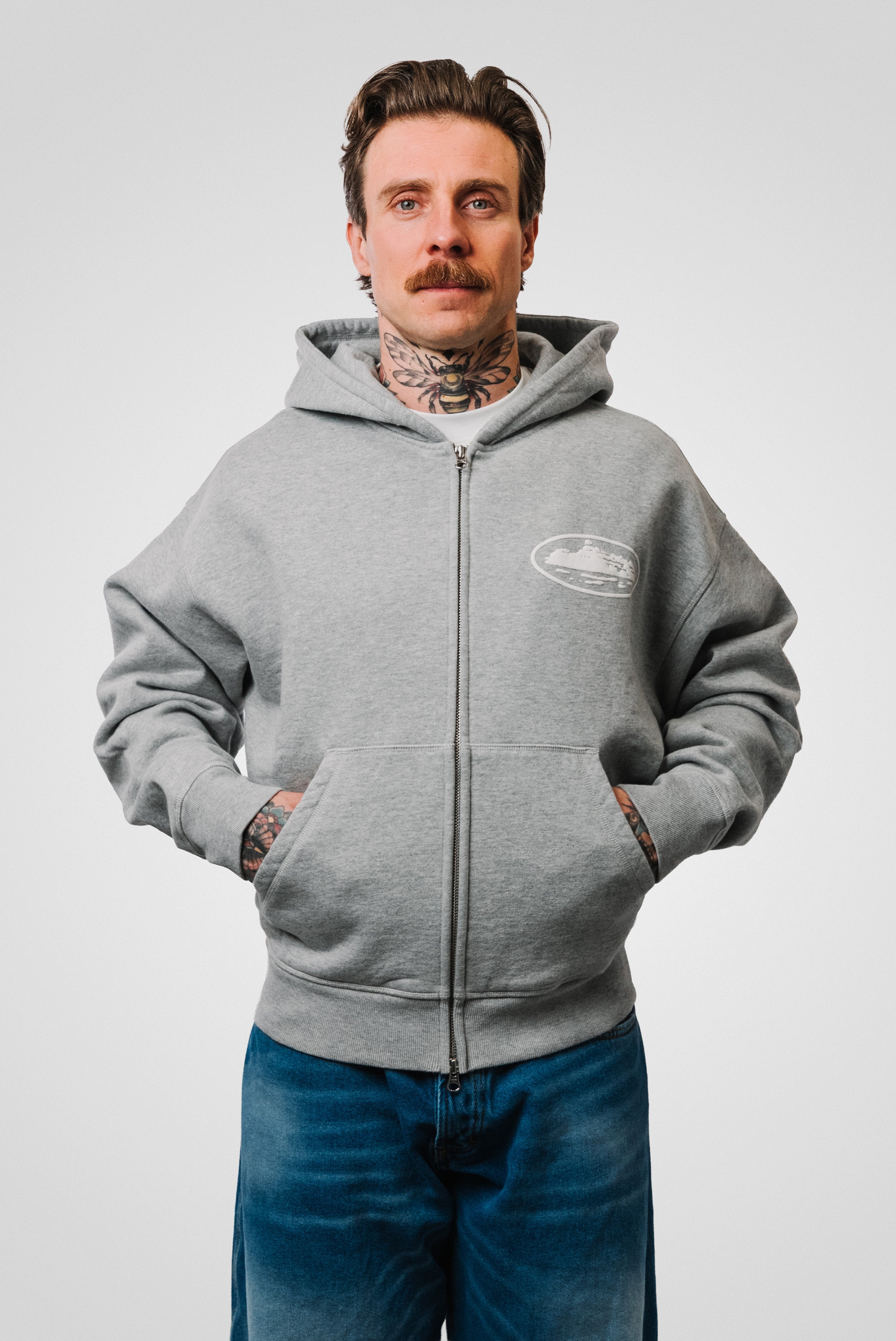 CORTEIZ ISLAND PUFF PINT ZIP HOODIE GREY