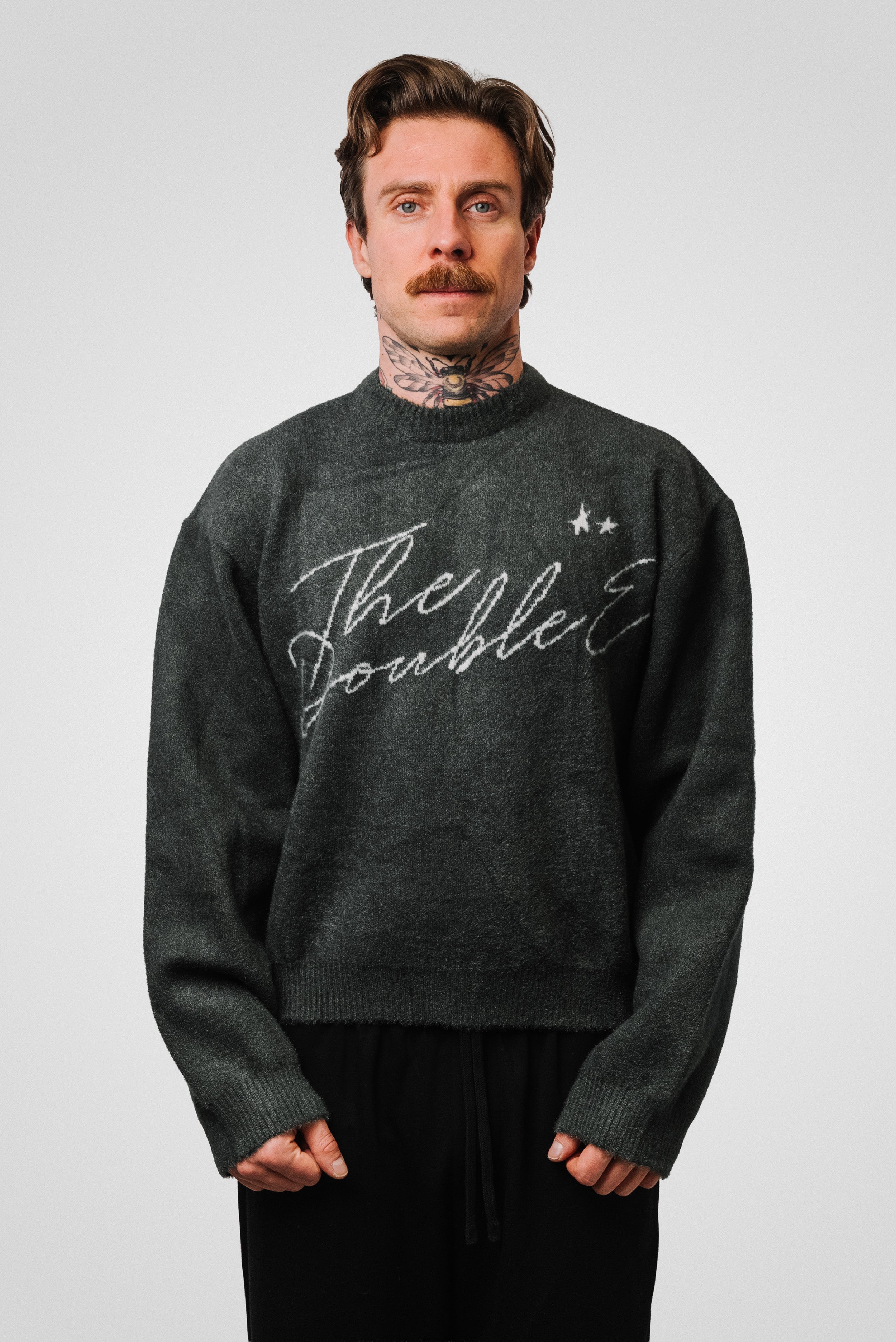 ITALICS LOGO SWEATER - TheDoubleE