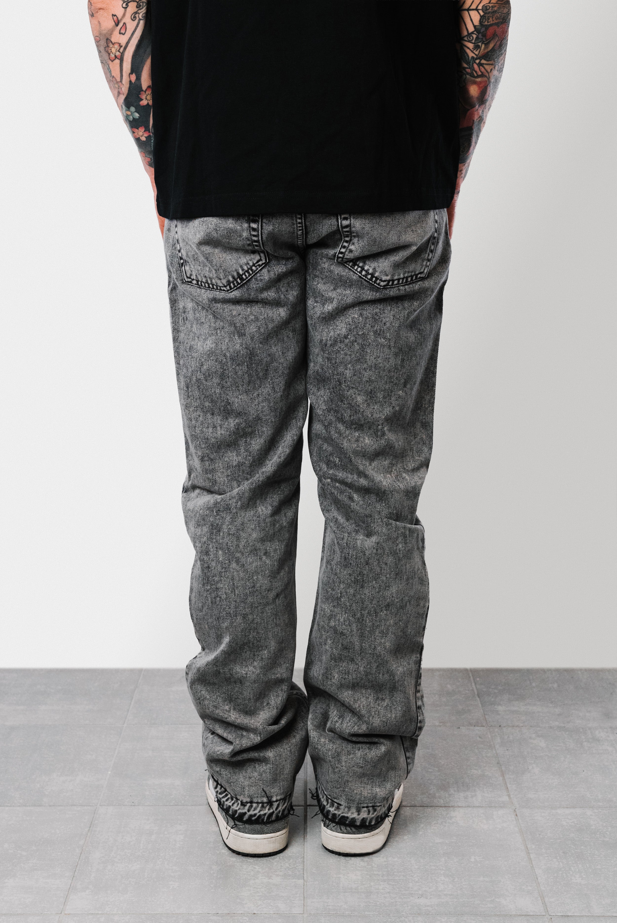 GREY DENIM FLARED JEANS - Replacement Brand