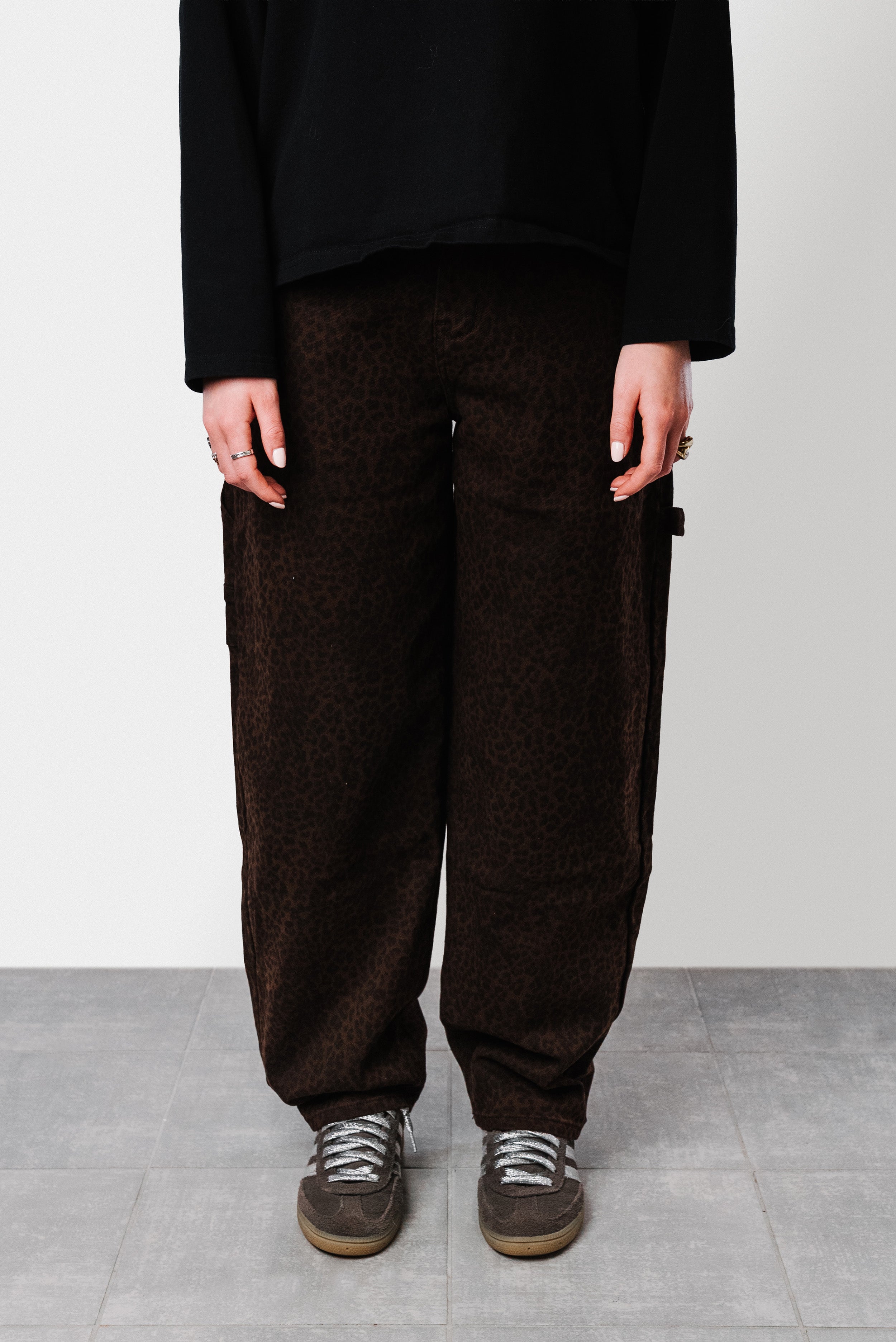 LEOPARD WOMEN BAGGY JEANS - Shoebuya Design