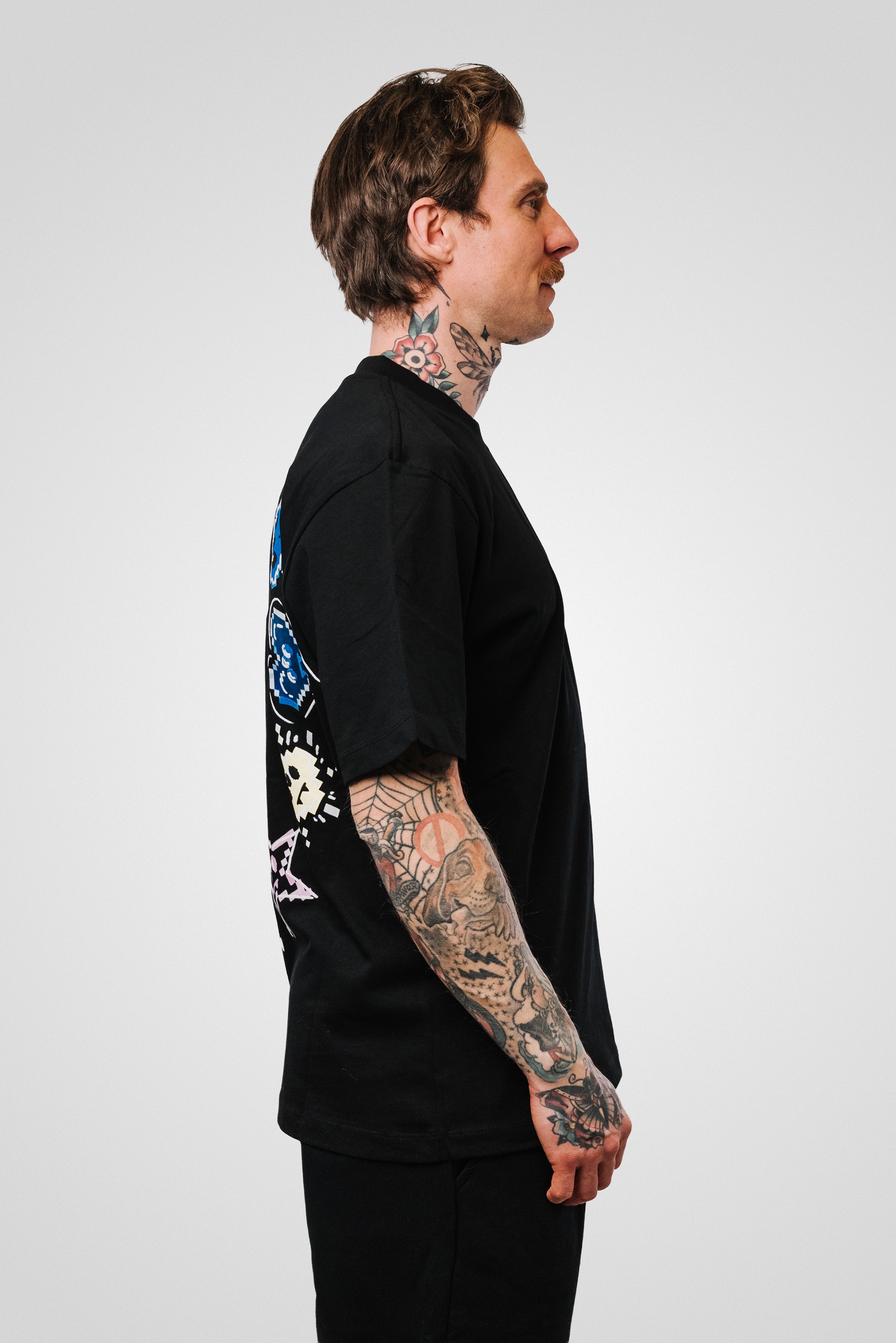 CLUB OF DREAMERS JERSEY TEE BLACK UNISEX - Barrow