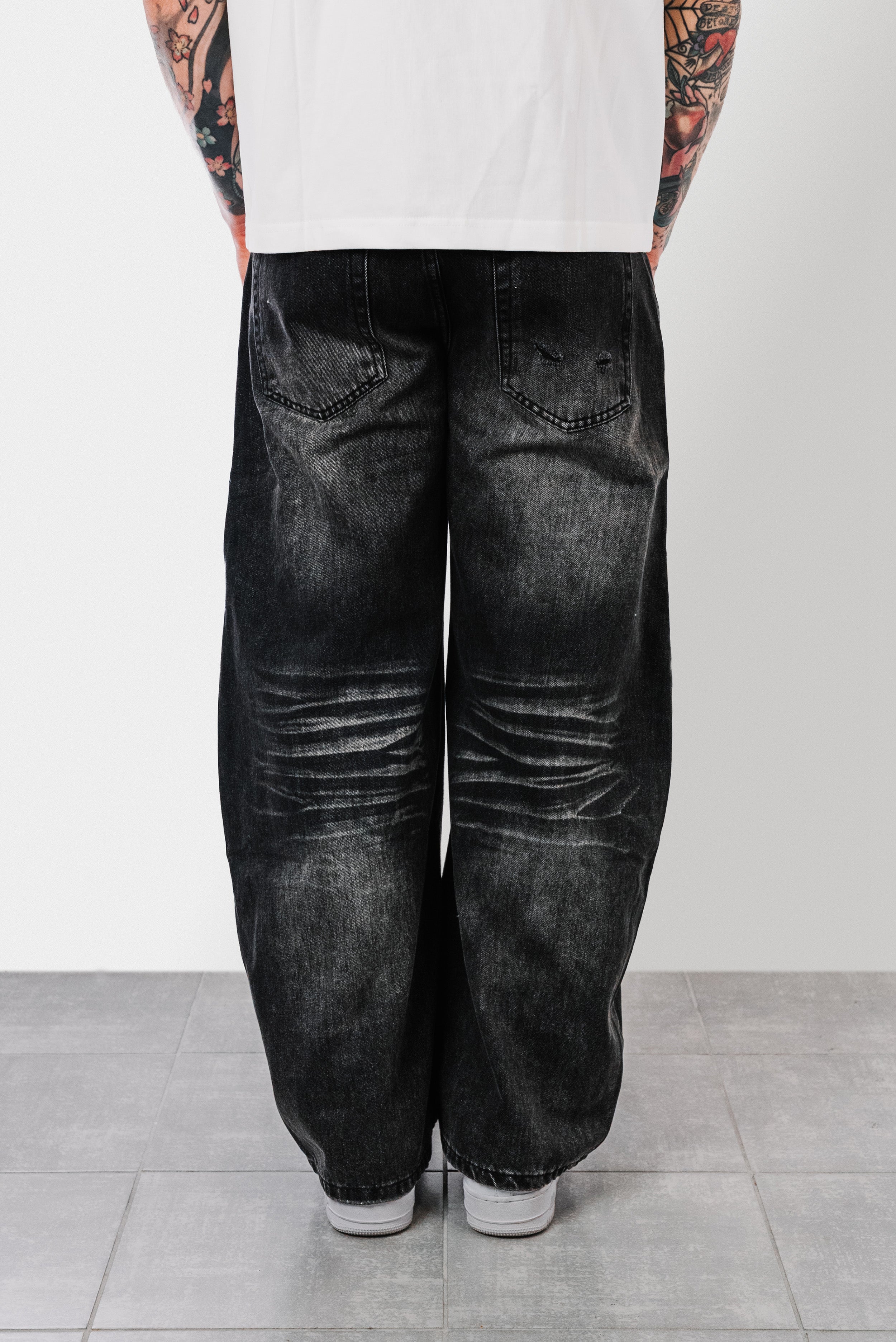 SCRATCH BLACK DENIM  - Shoebuya Design