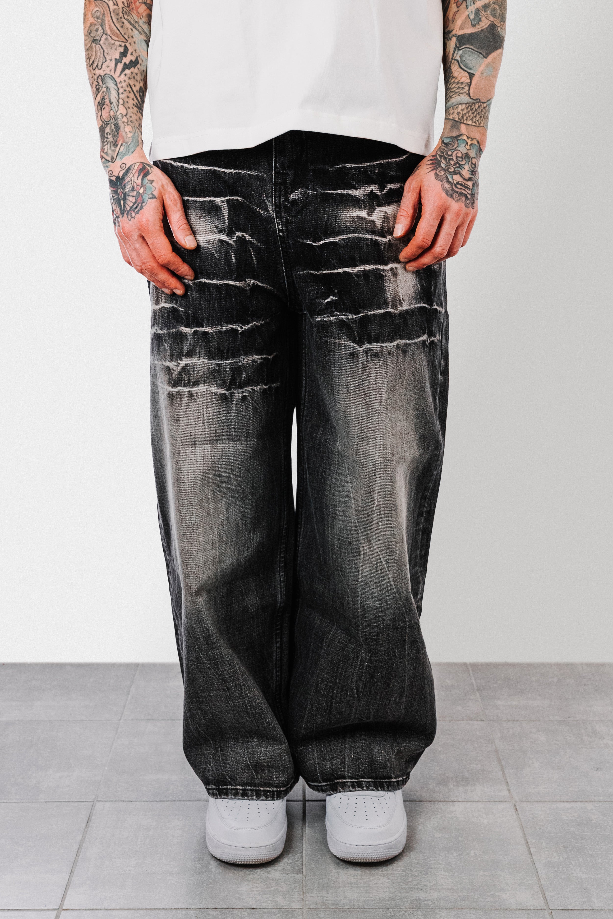 WTJ WASHED BLACK BAGGY JEANS - Shoebuya Design