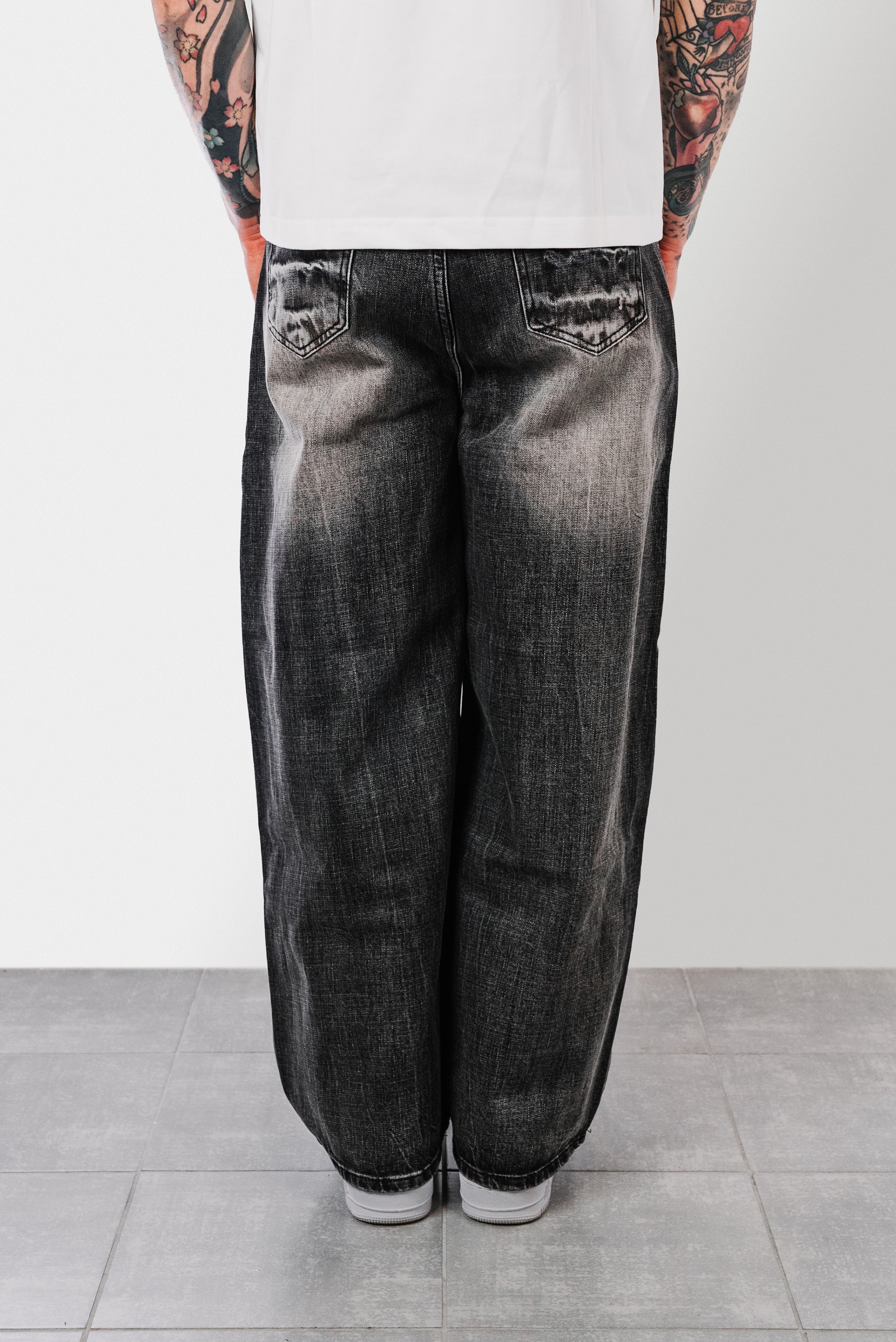 WTJ WASHED BLACK BAGGY JEANS - Shoebuya Design