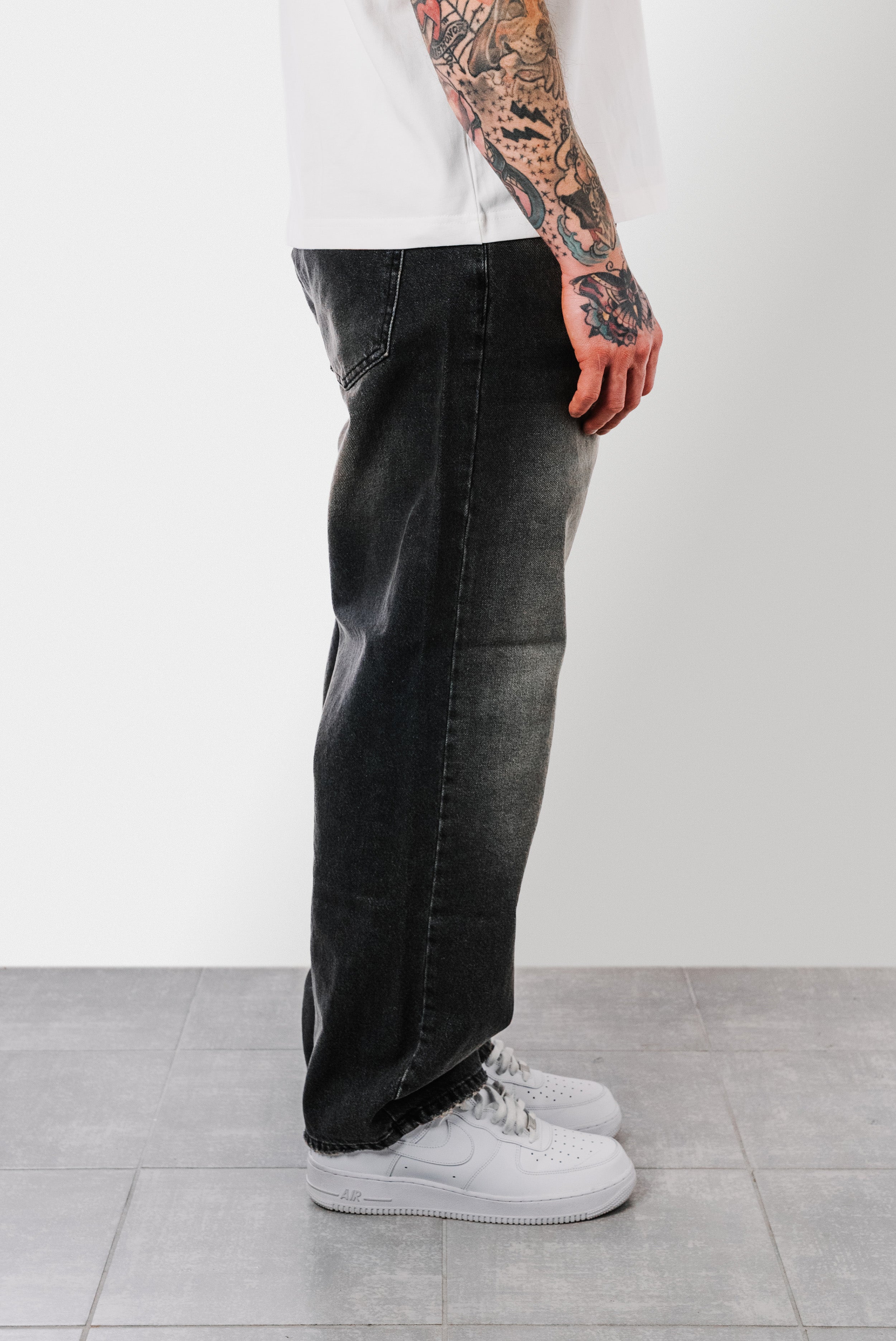 SUPER BAGGY USED STYLE SAND BLACK JEANS