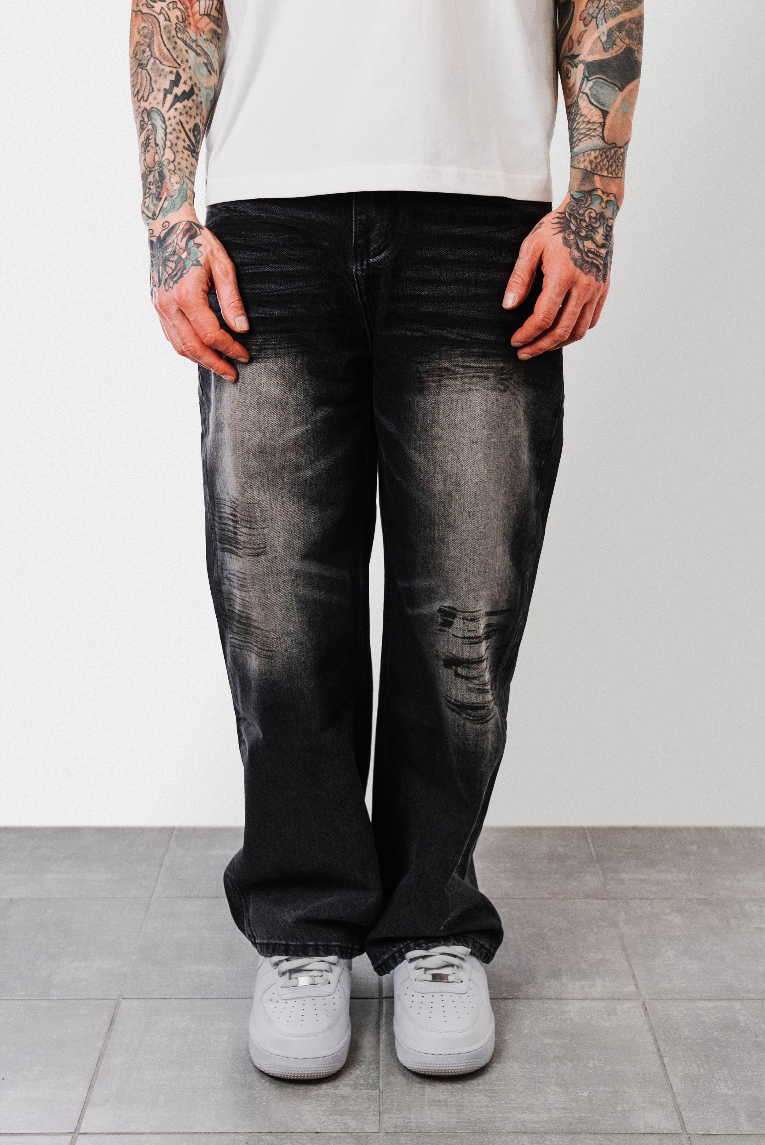 STRIADE DENIM BLACK JEANS - Shoebuya Design