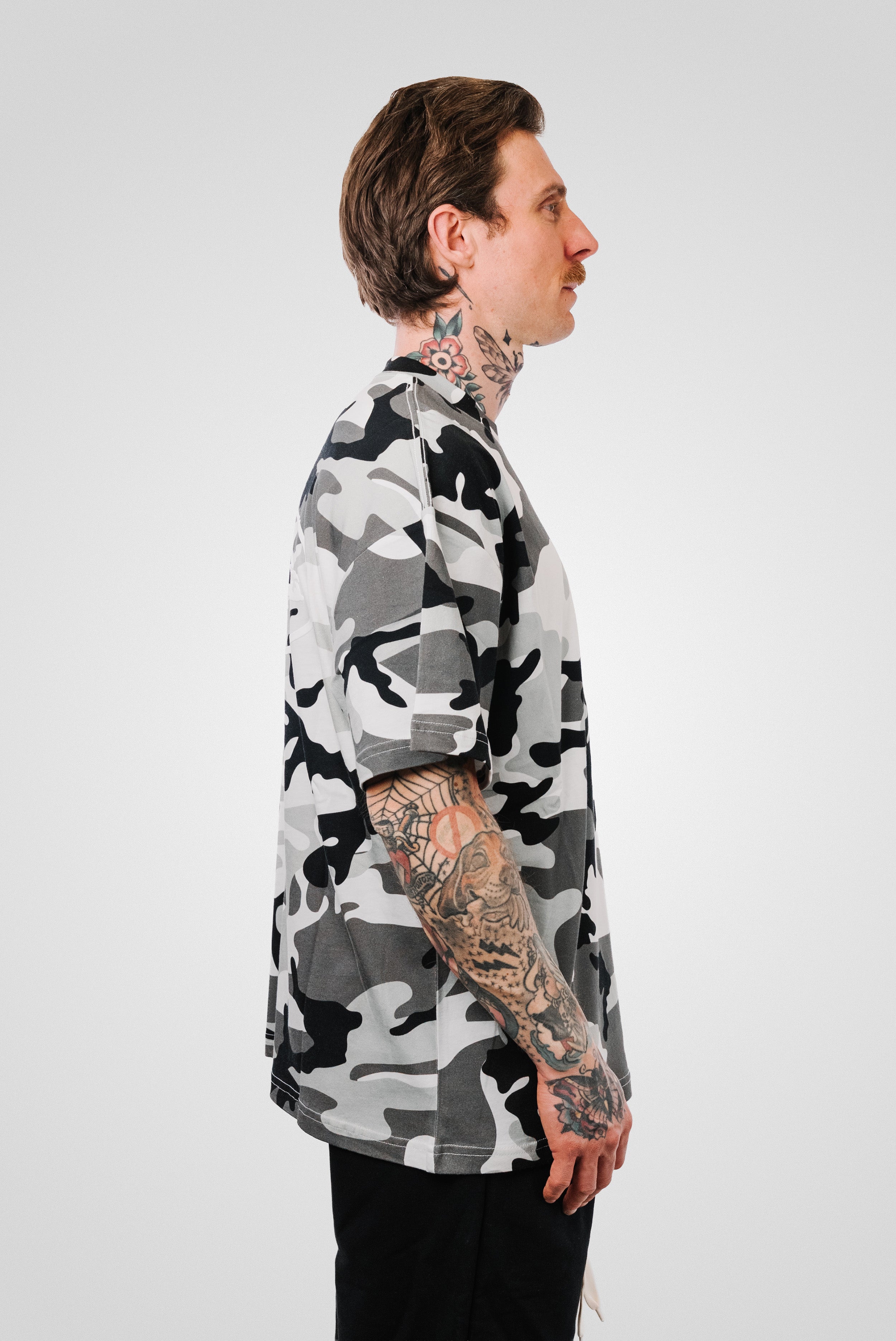 CORTEIZ ISLAND PRINT TEE FOREST CAMO