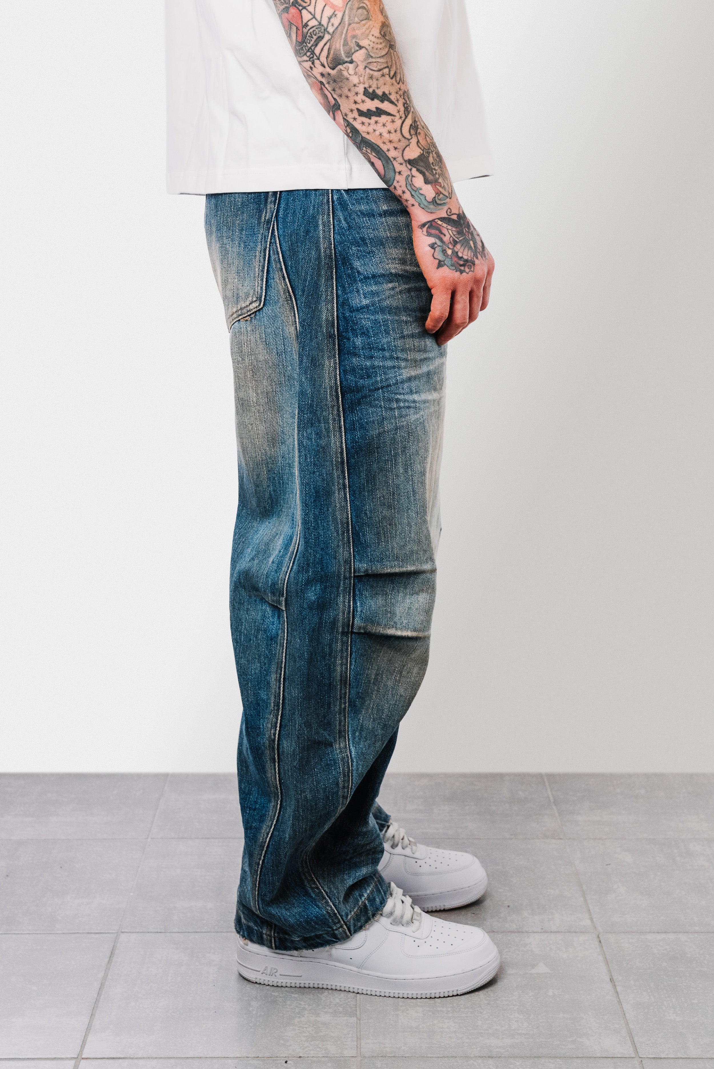 MASH DENIM BALLOON JEANS - Shoebuya Design