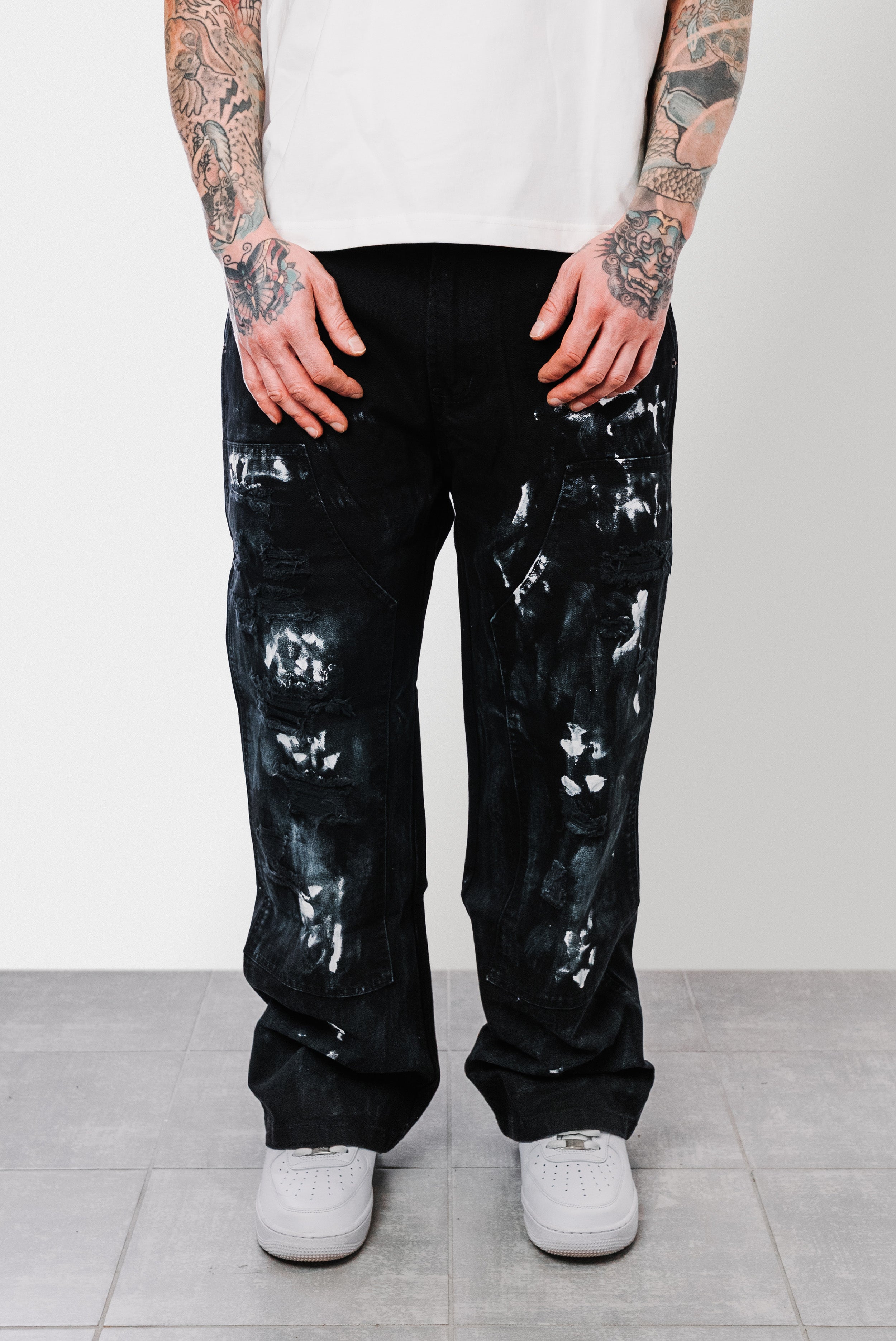 WHITE PAINT BAGGY BLACK JEANS - Shoebuya Design