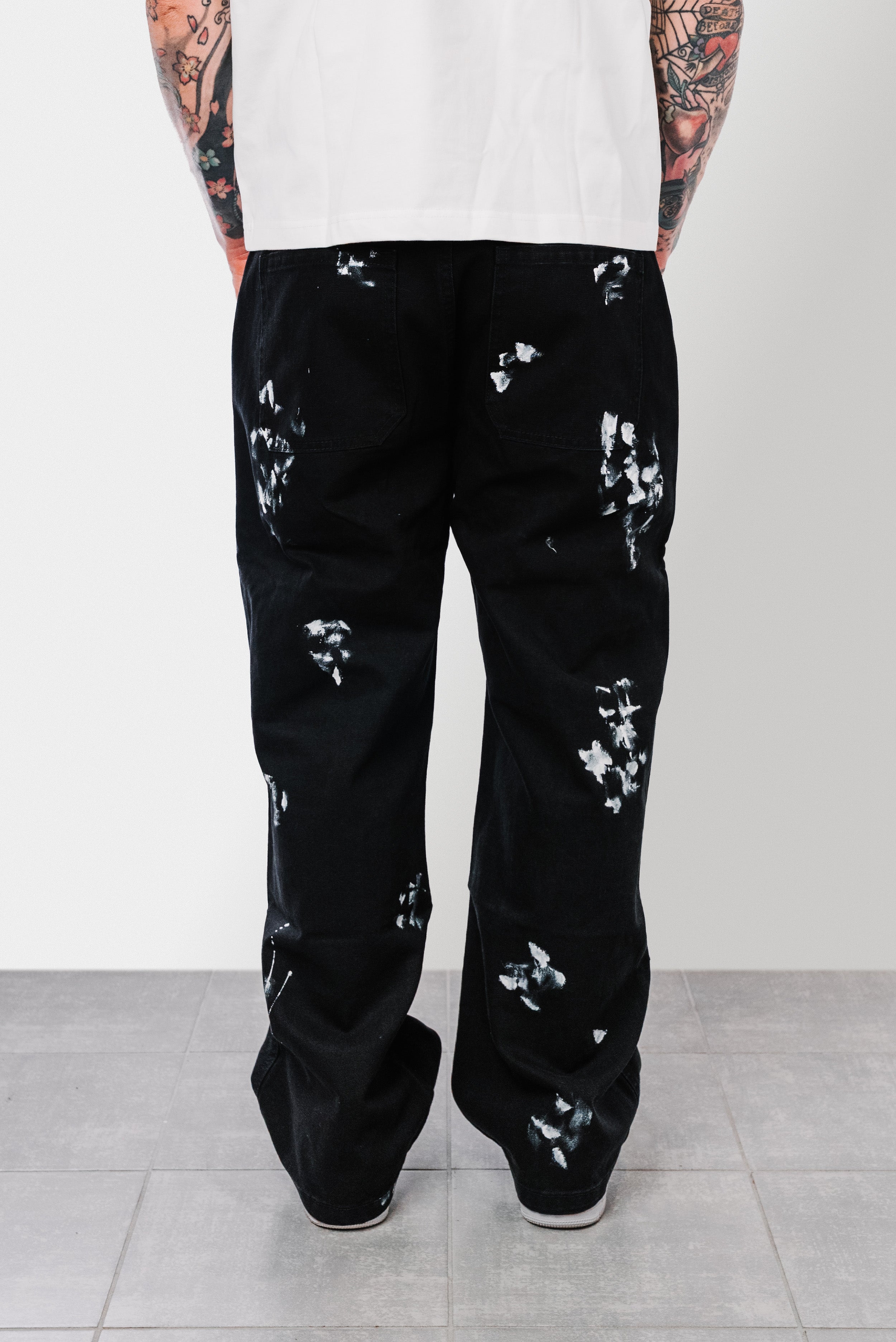 WHITE PAINT BAGGY BLACK JEANS - Shoebuya Design