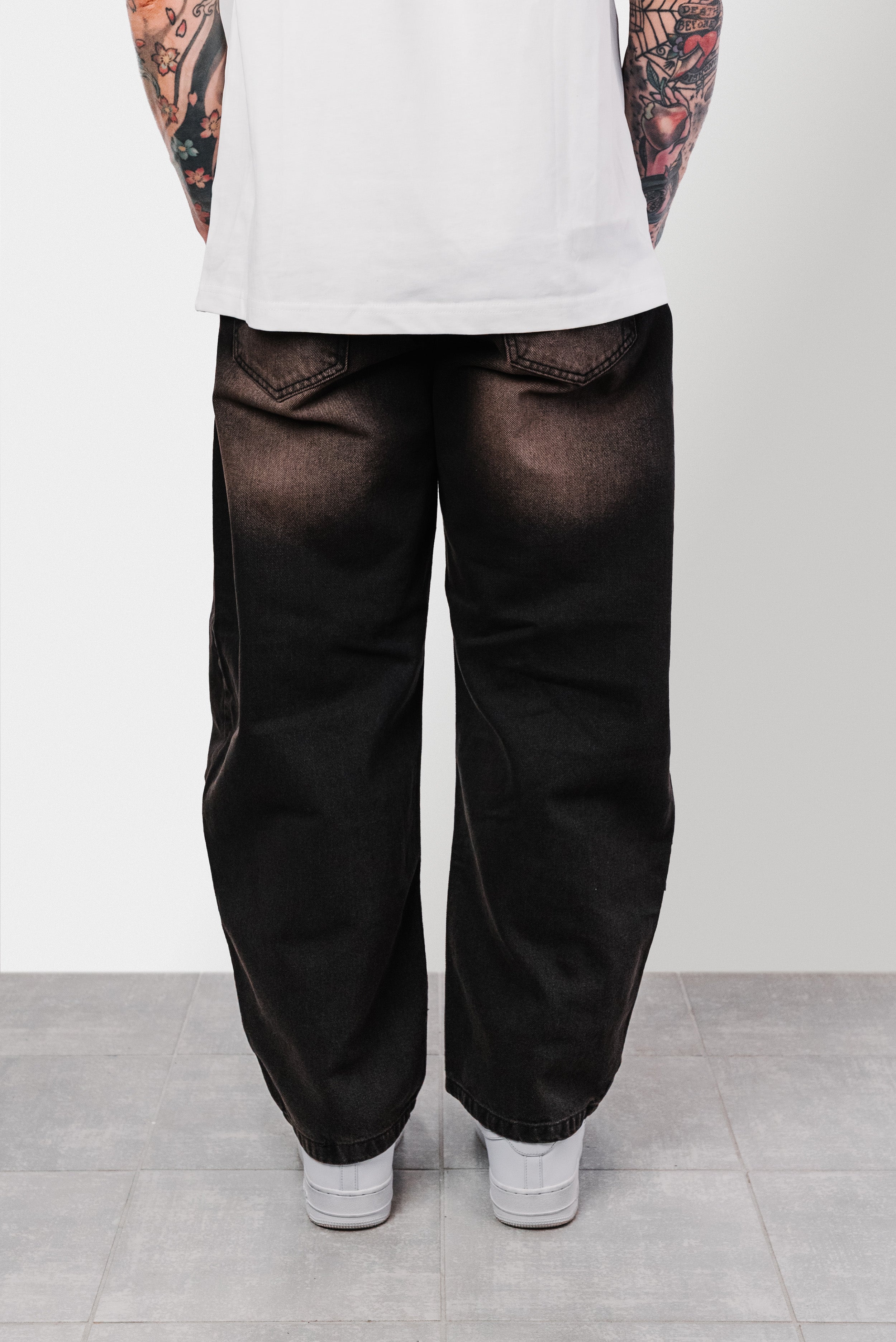 STRAIGHT COPPER BALLOON JEANS- Present Day