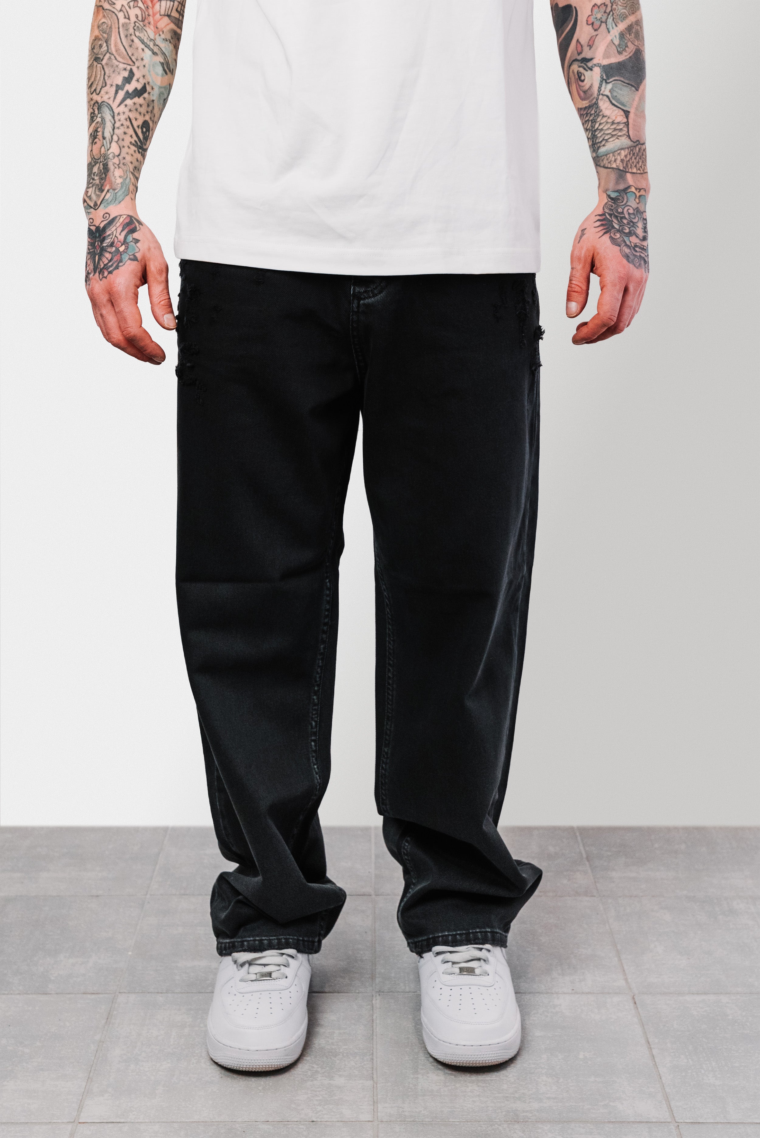BEST CLASSIC BLACK JEANS - Shoebuya Design
