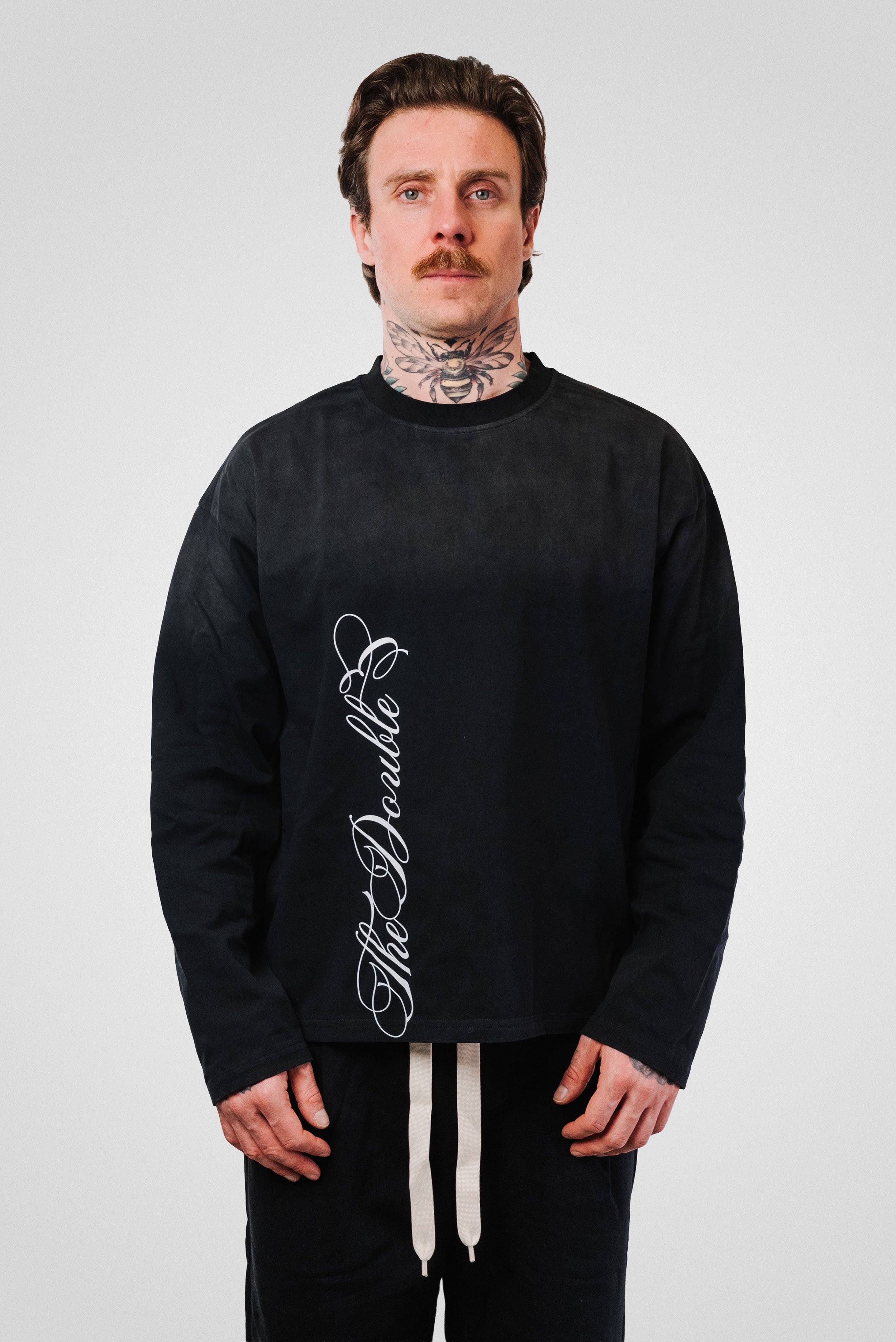 VERTICAL LOGO WASHED BLACK BOXY LONGSLEEVE - TheDoubleE