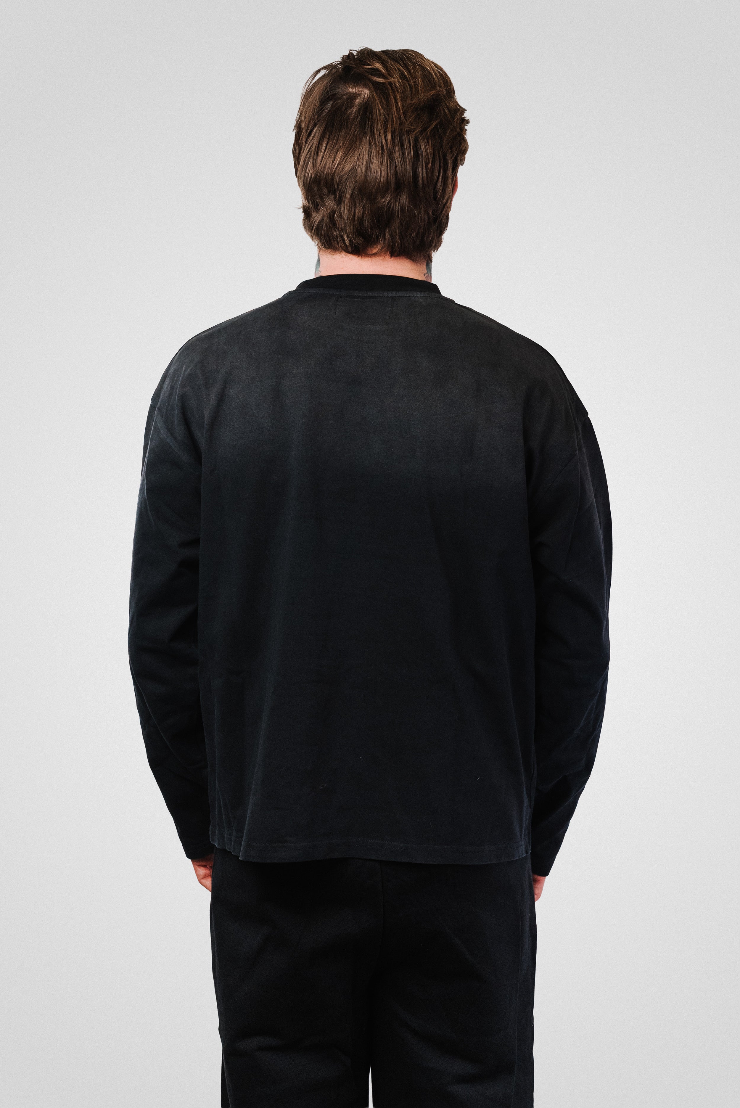 VERTICAL LOGO WASHED BLACK BOXY LONGSLEEVE - TheDoubleE