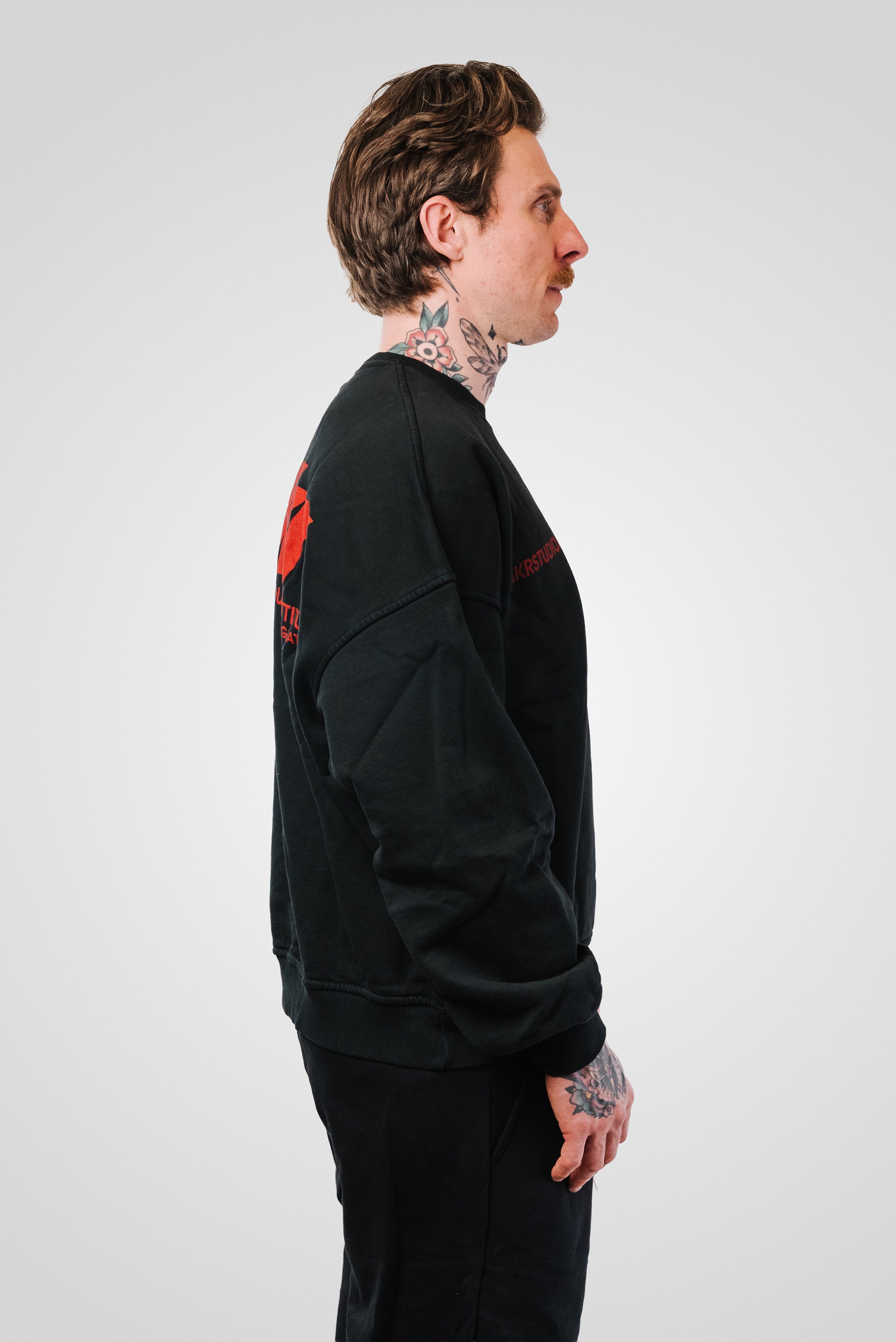 BNK STUDIO LOGO BLACK CREWNECK HOODIE