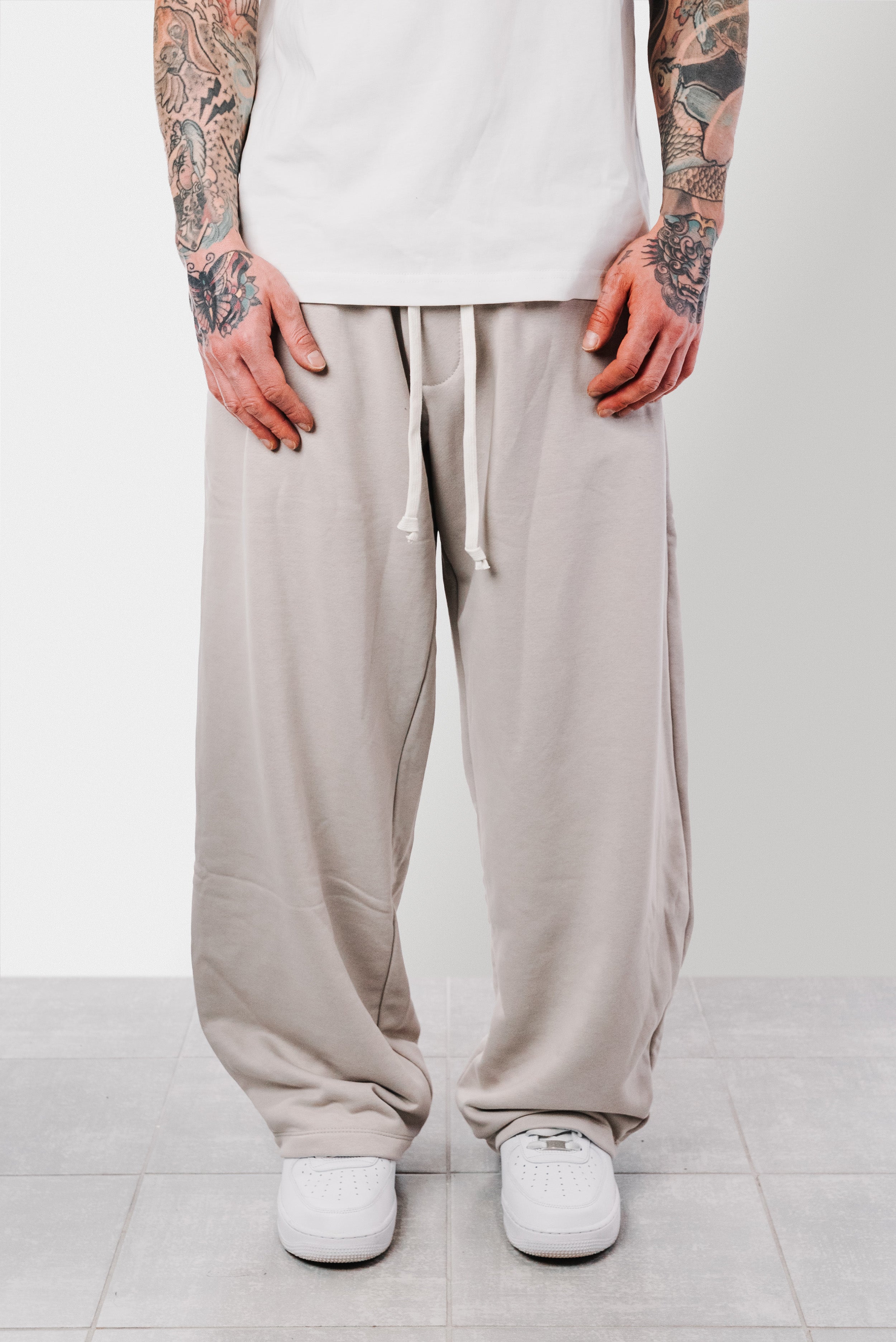 SUMMER BAGGY TRACKPANTS GREY