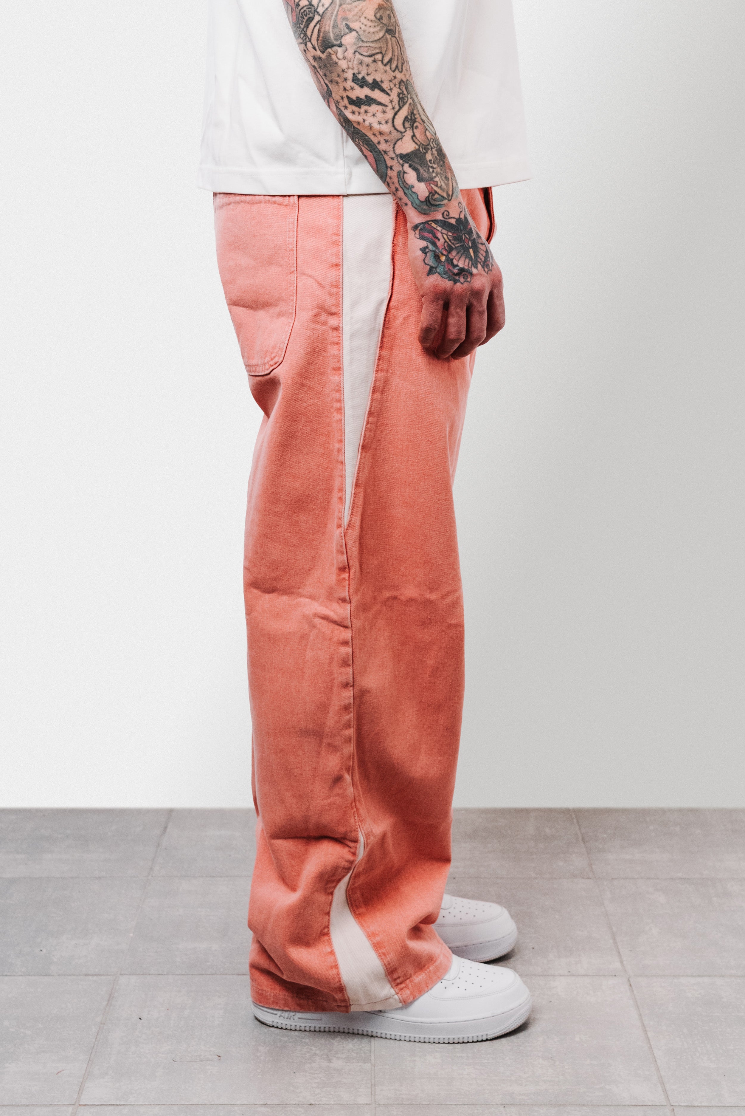 PIGGY PINK BAGGY JEANS - Shoebuya Design