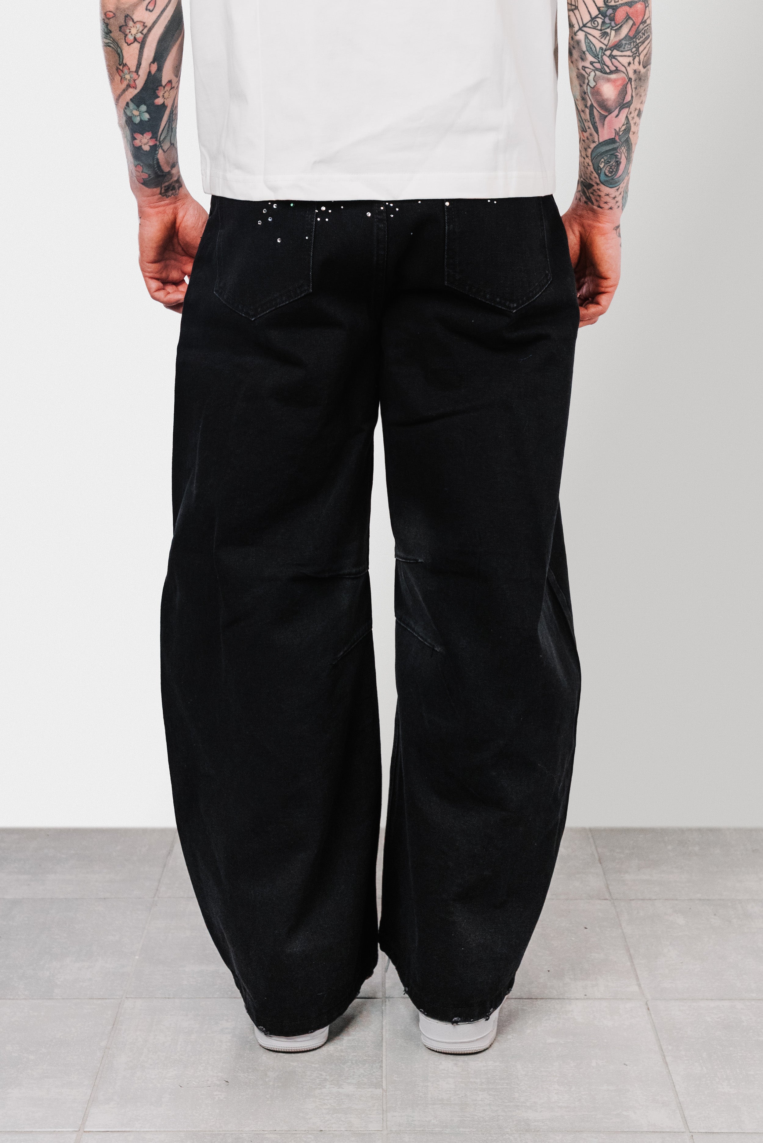 STARGAZING BLACK BALLOON JEANS - Shoebuya Design
