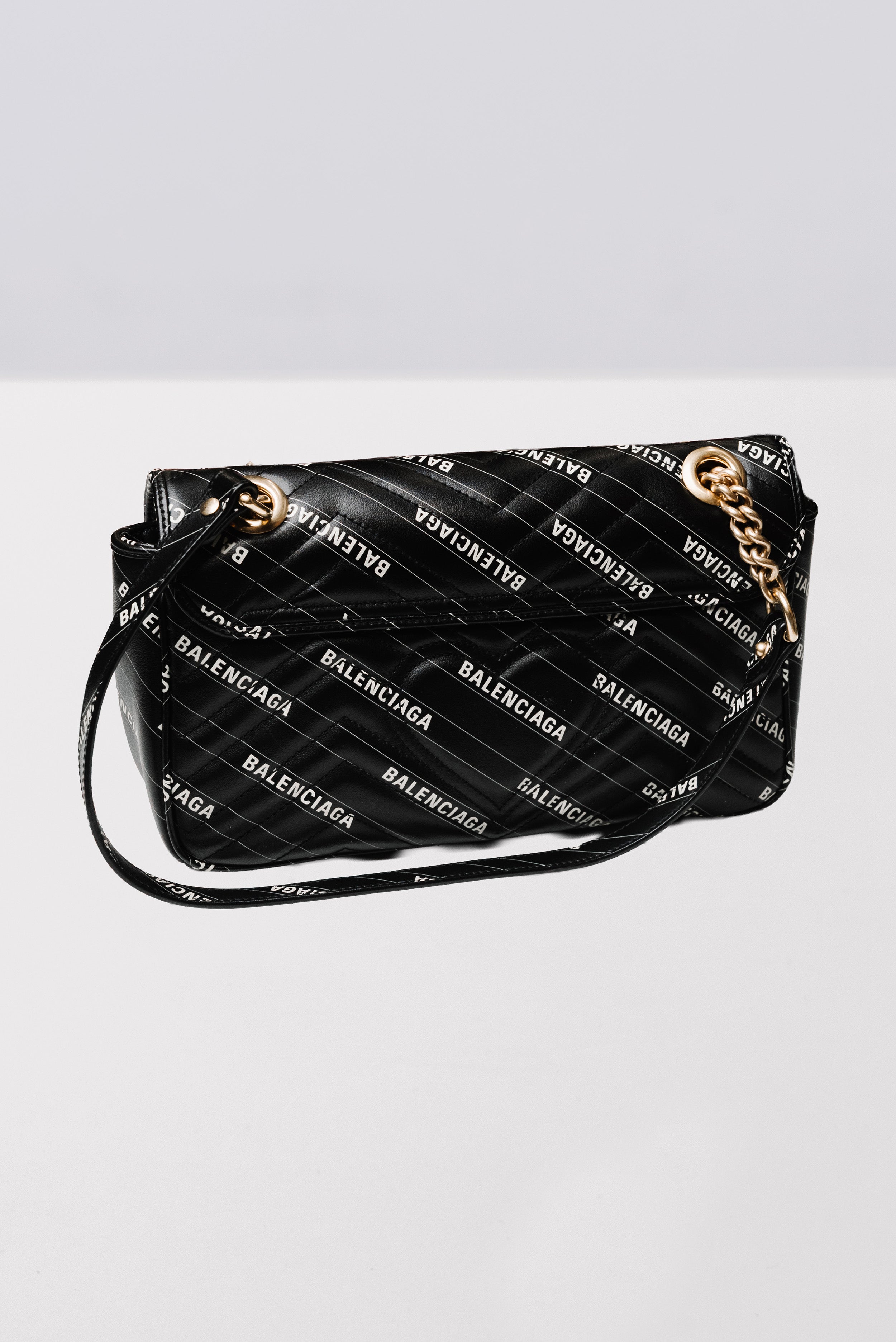 SECONDHAND - GUCCI X BALENCIAGA THE HACKER PROJECT GG MARMONT METELASS SMALL SHOULE