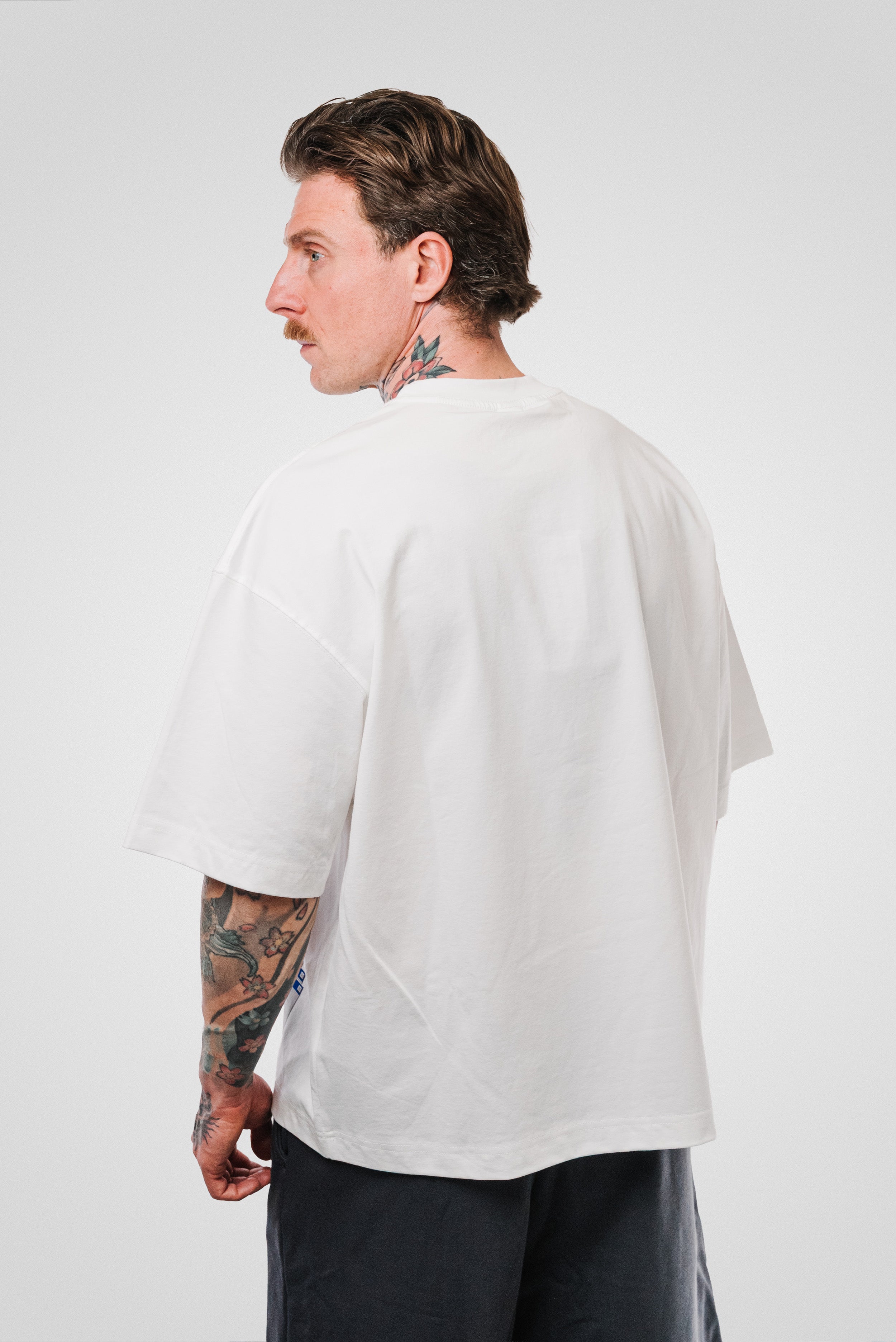 TRAP PHONE WHITE BOXY TEE - Noissey Brand