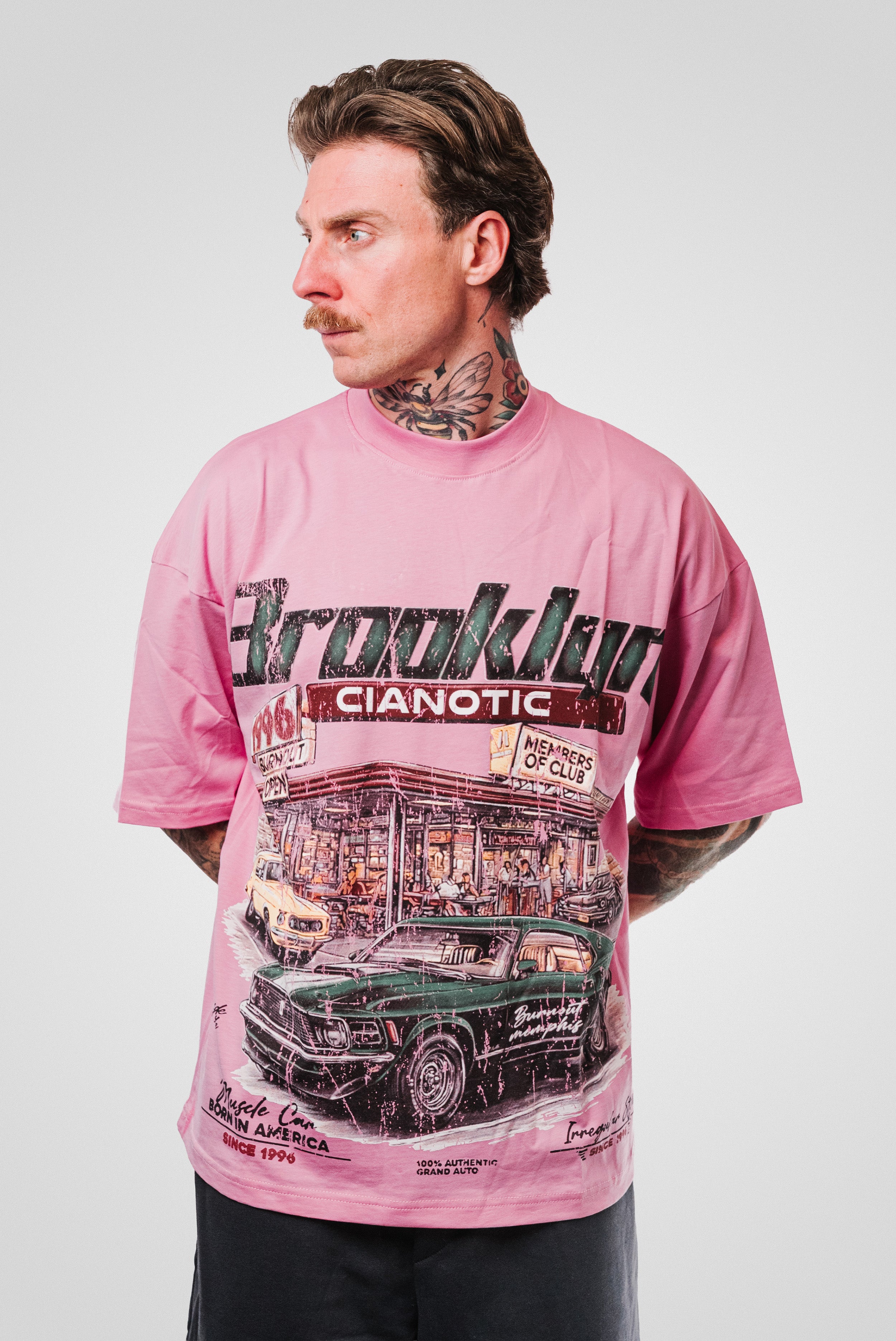 BROOKLYN PINK TEE