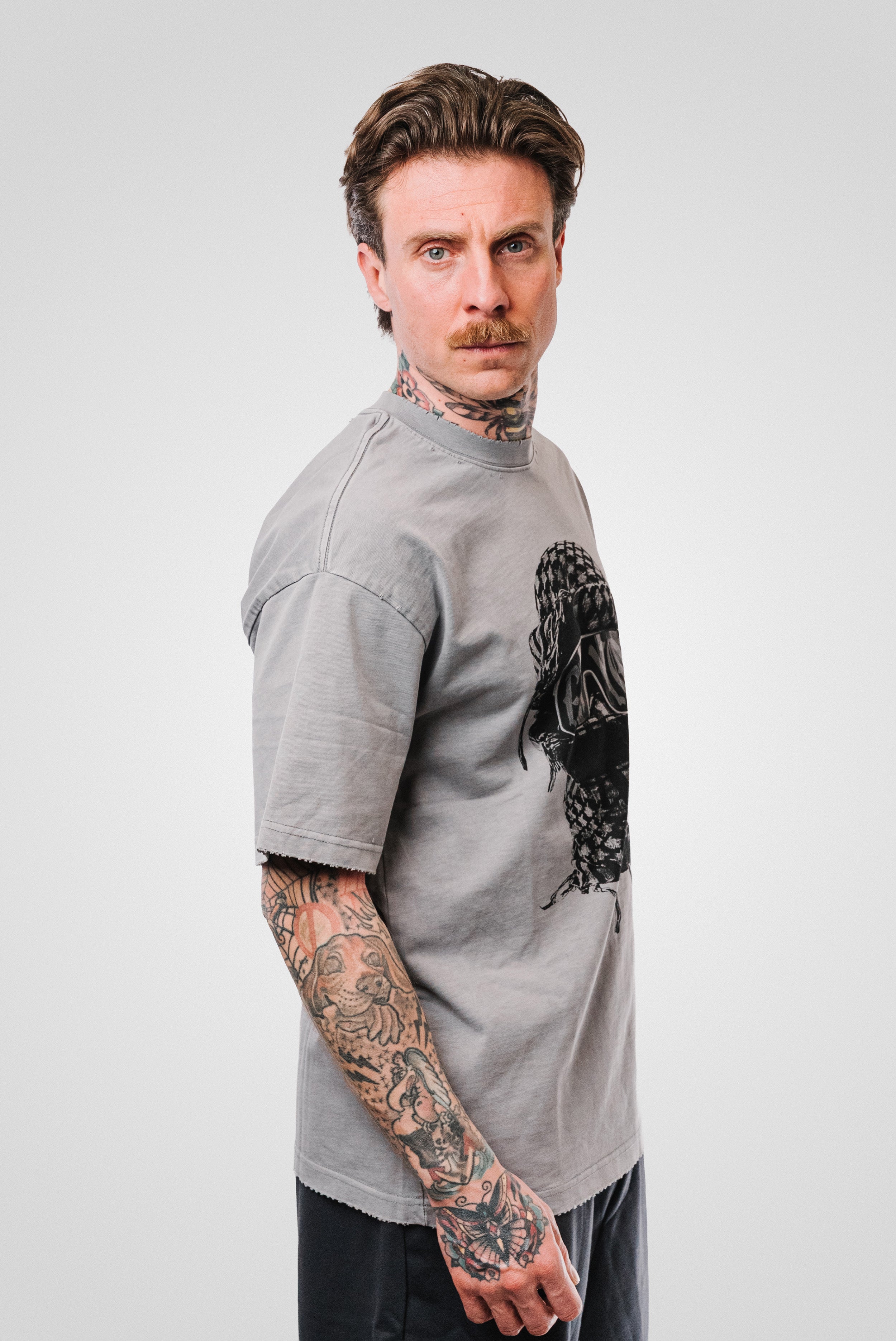 MASK WASHED TEE GREY - QYB