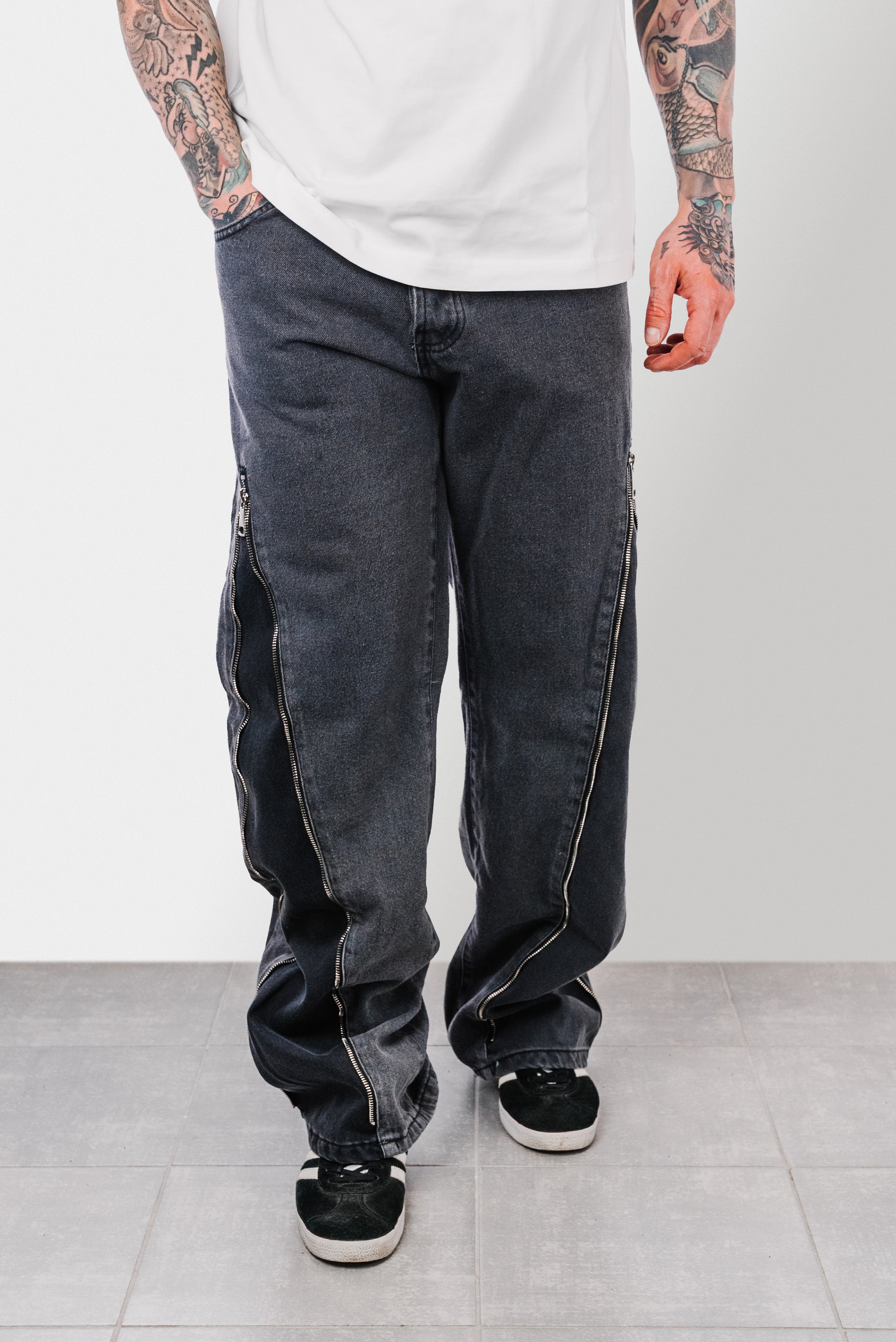 FULL ZIP DARK GREY JEANS - Replacement Brand
