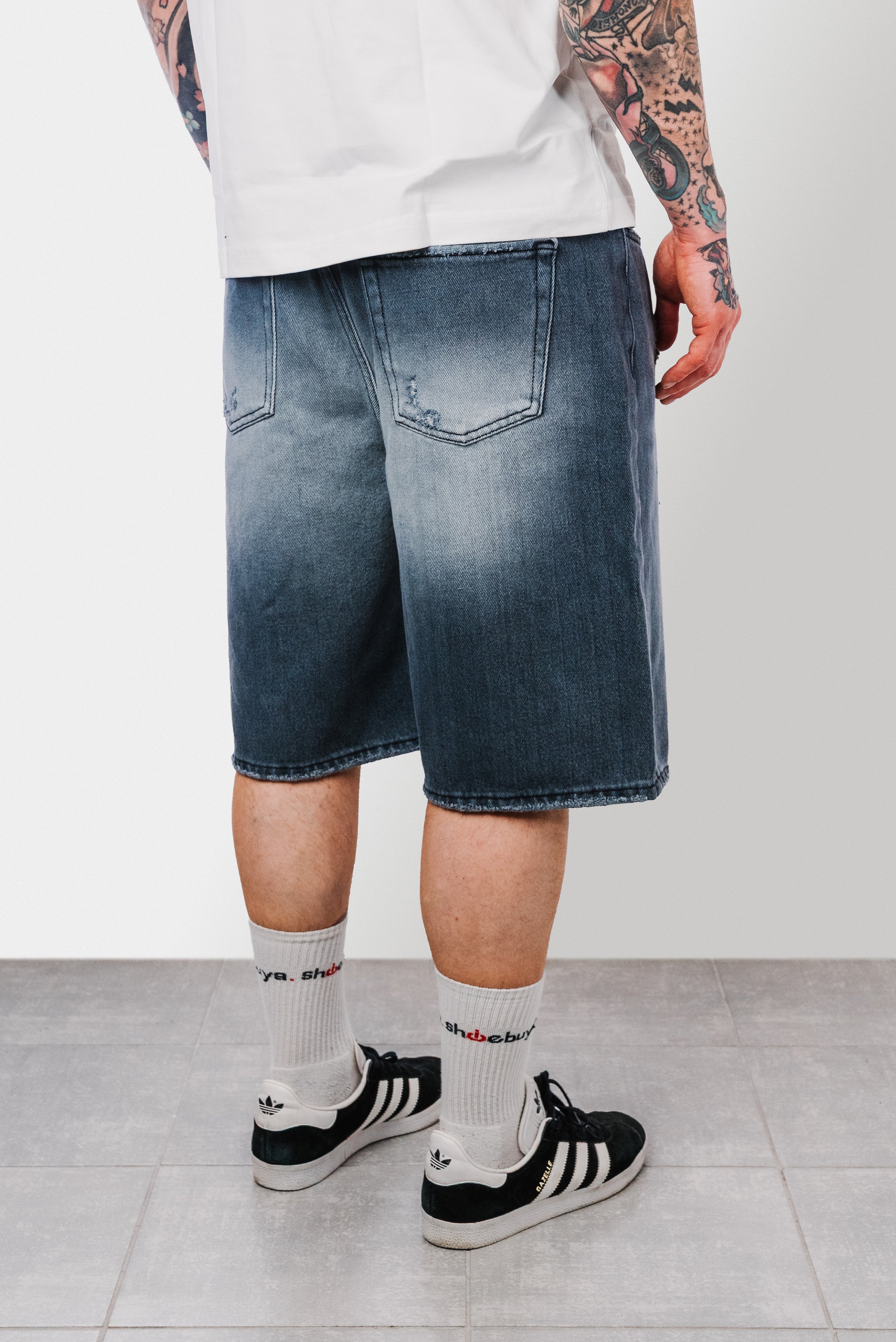 SLAVED DENIM SHORTS GREY - Replacement Brand