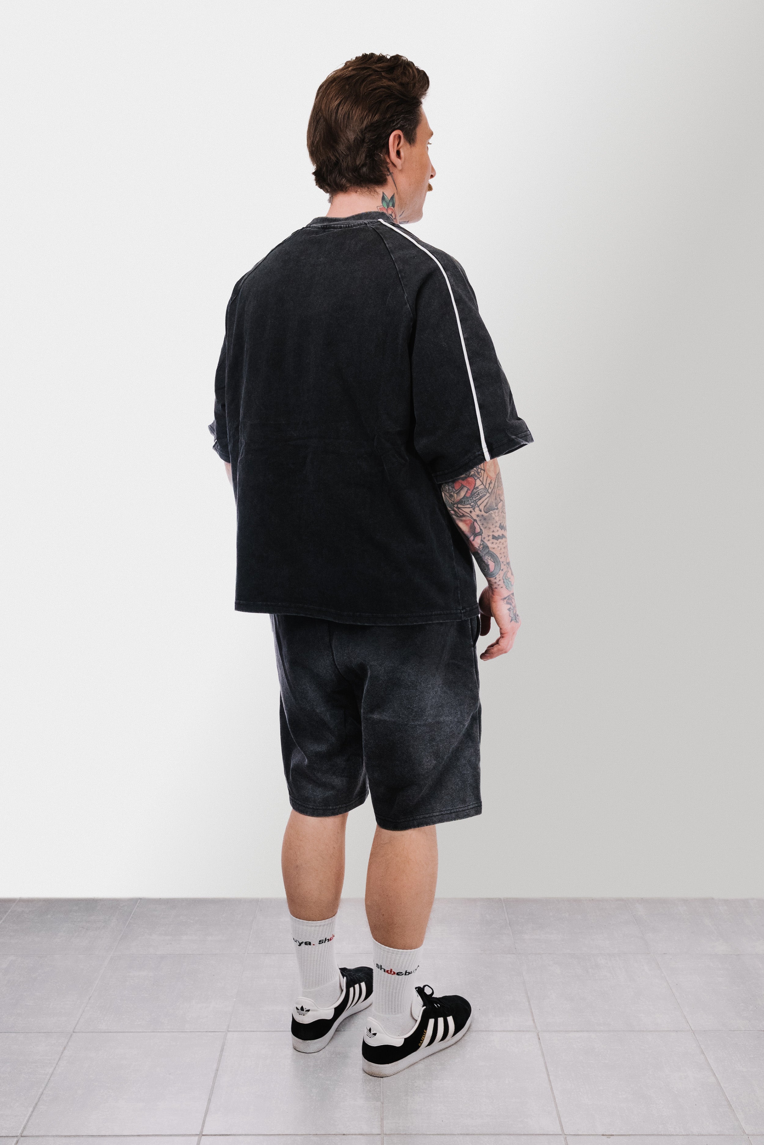 WASHED BLACK WHITE LINE SHORT TRACKSUIT - Replacement Brand