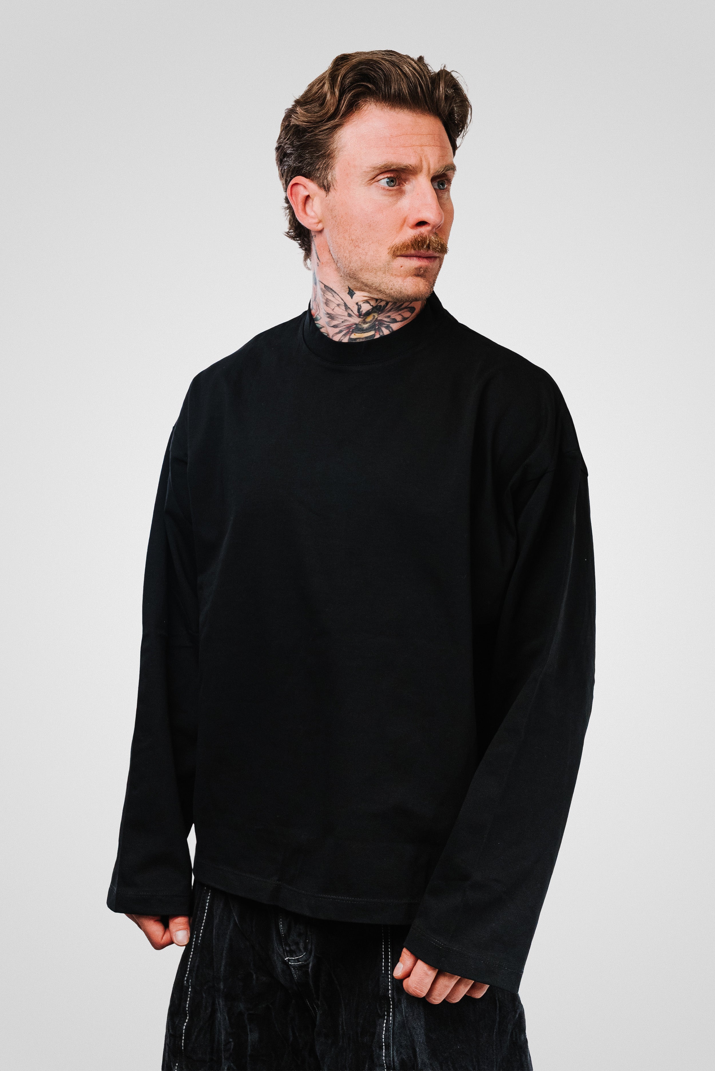 WHERE TO GO LONGSLEEVE TEE BLACK - Replacement Brand