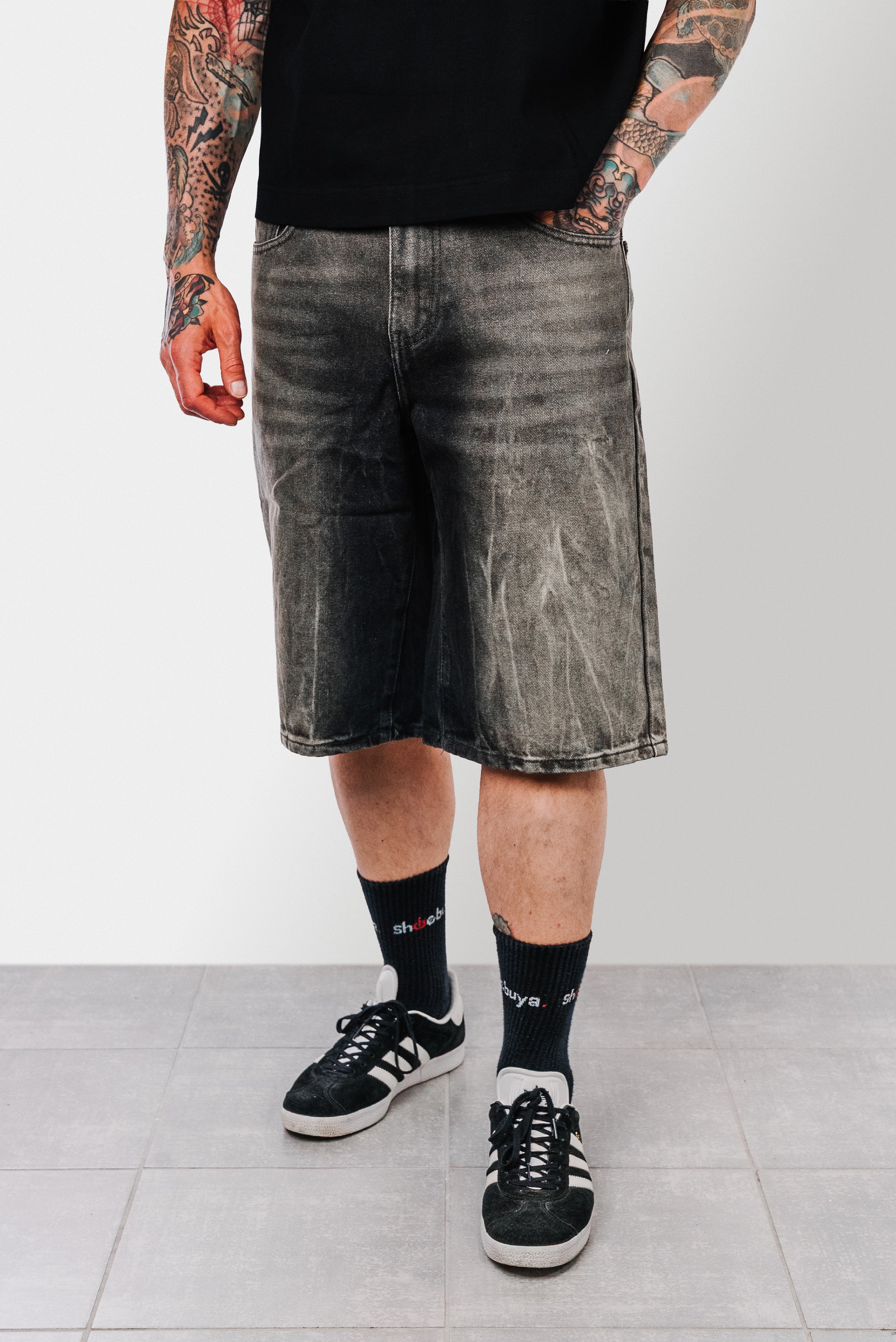 SHUTAJ SLAVED BLACK SHORTS  - Replacement Brand