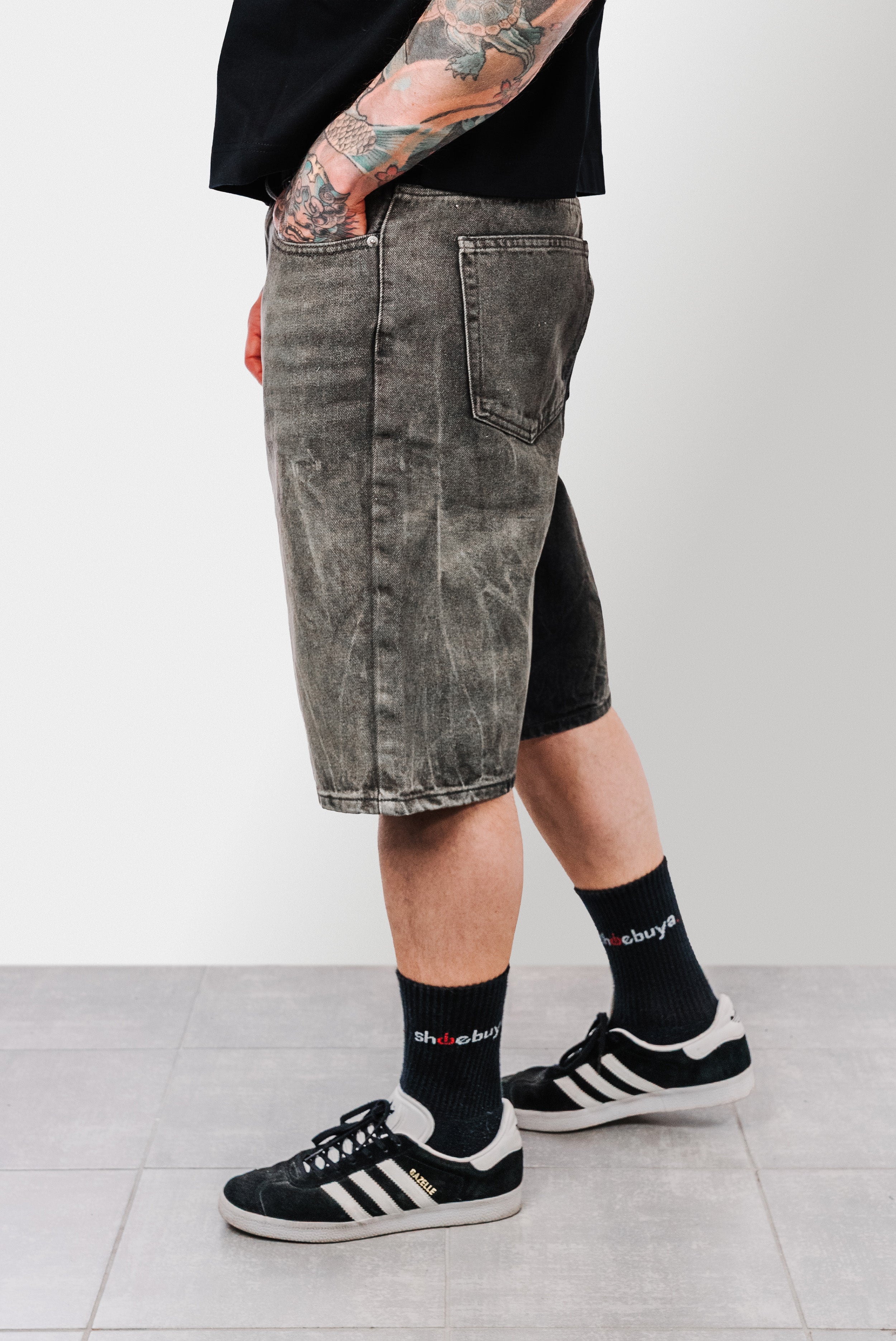 SHUTAJ SLAVED BLACK SHORTS  - Replacement Brand