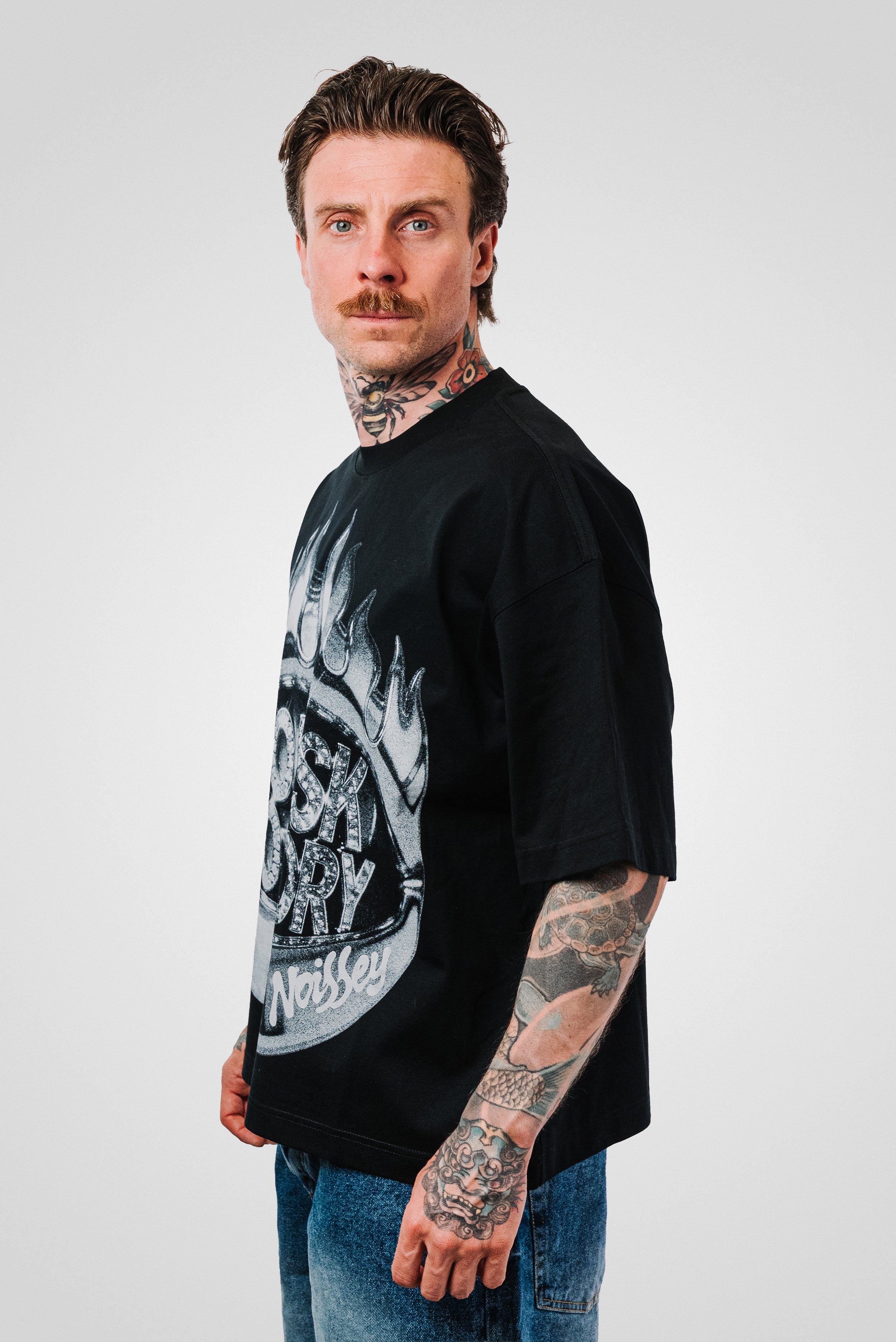 NO RISK NO STORY BLACK BOXY TEE - Noissey Brand